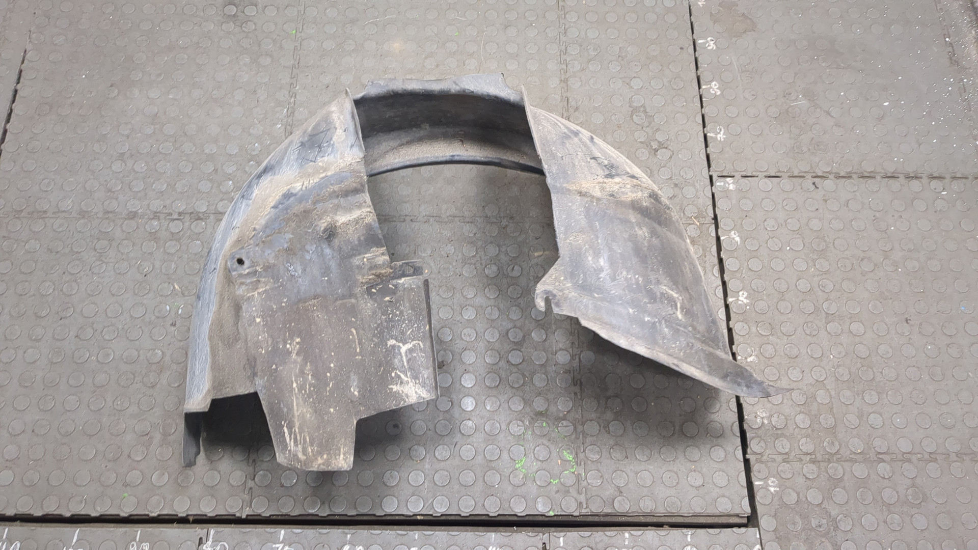 Локер передний правый