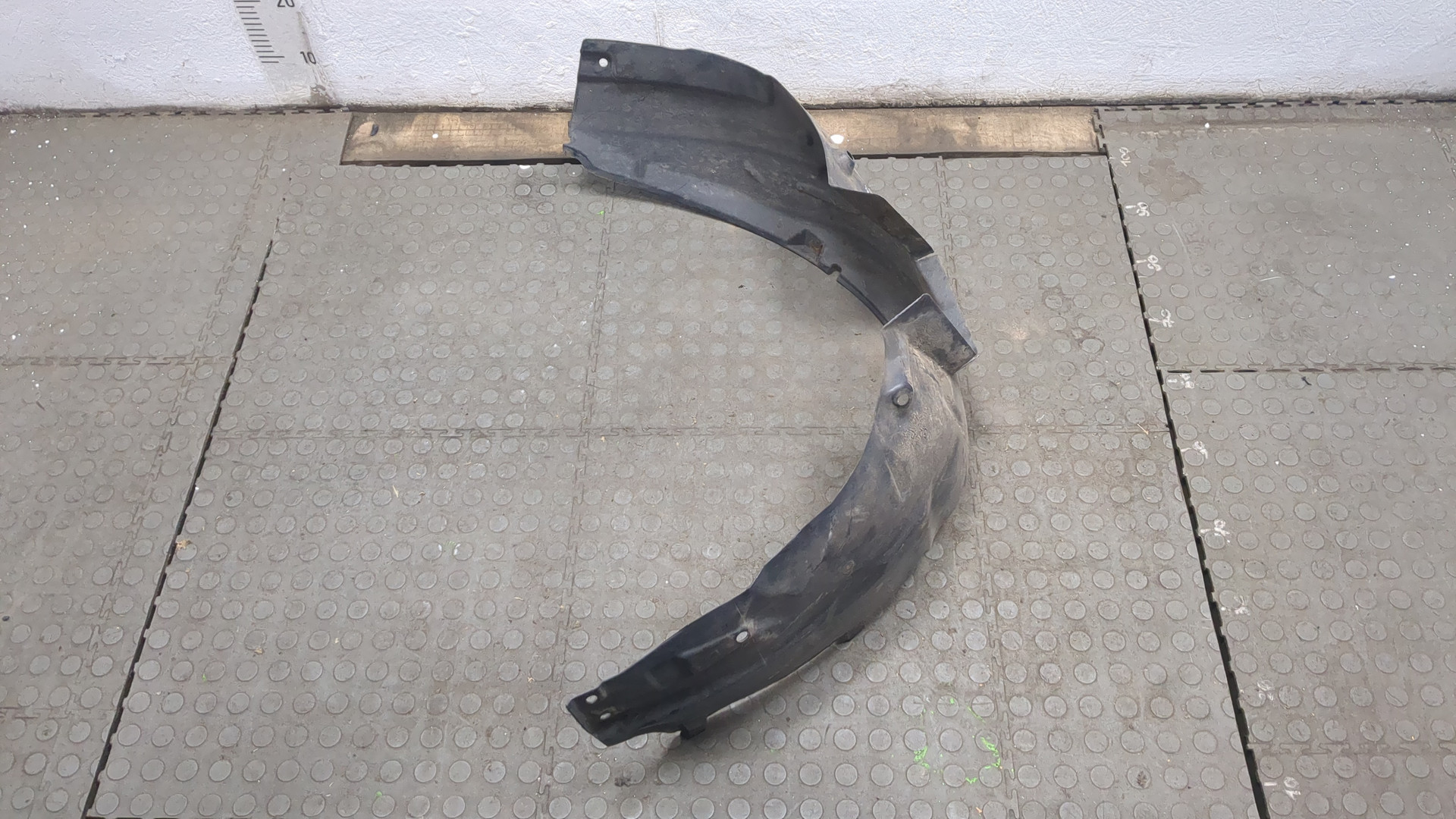 Локер передний правый