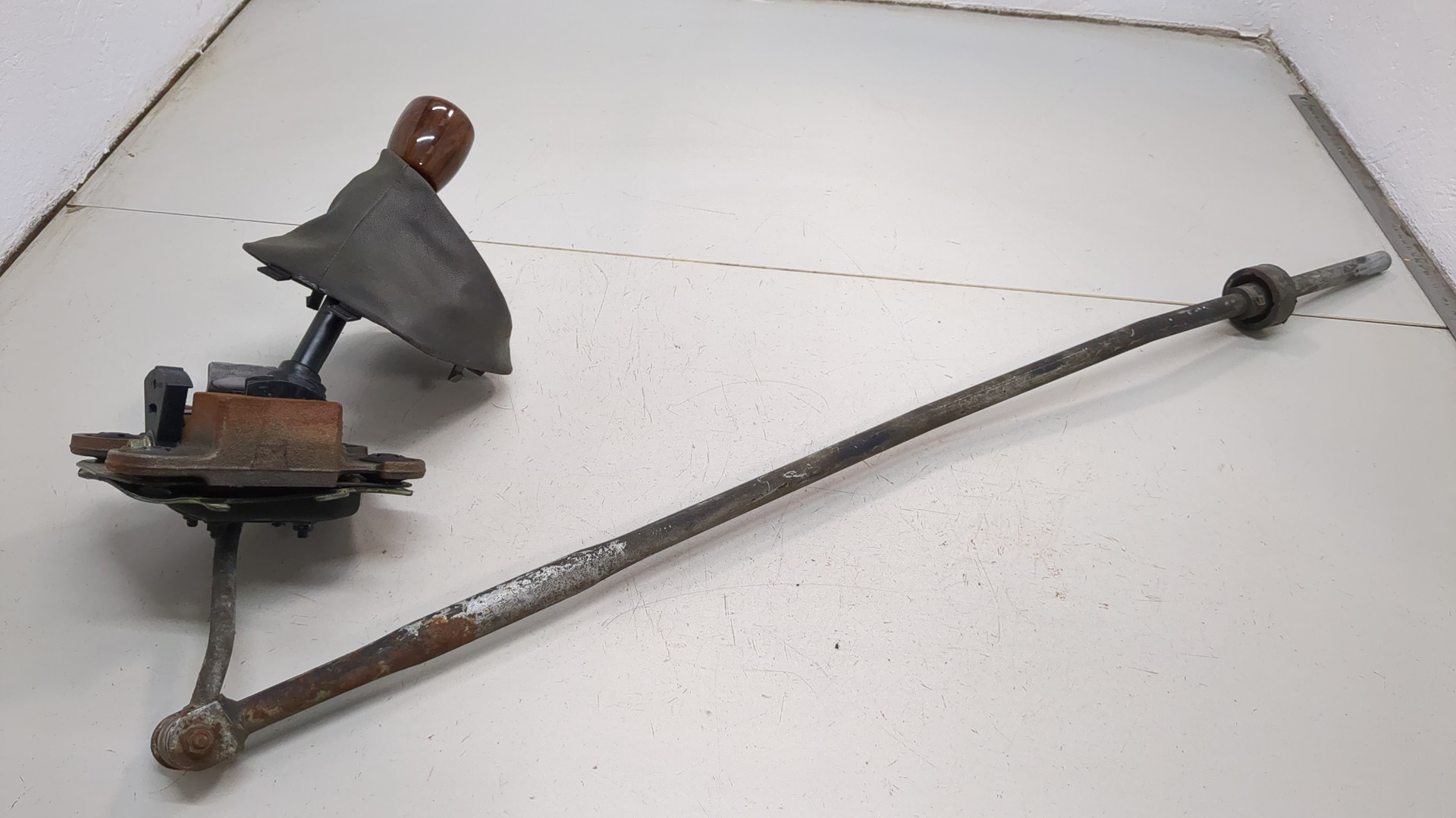 Кулиса МКПП / АКПП