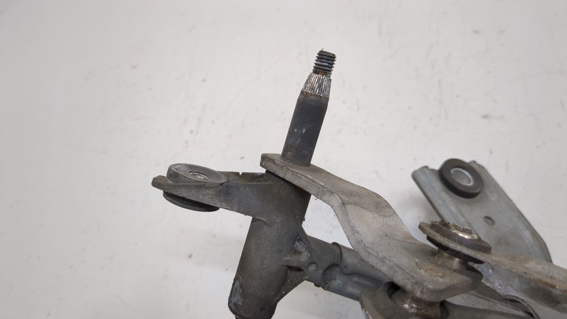 Трапеция стеклоочистителей