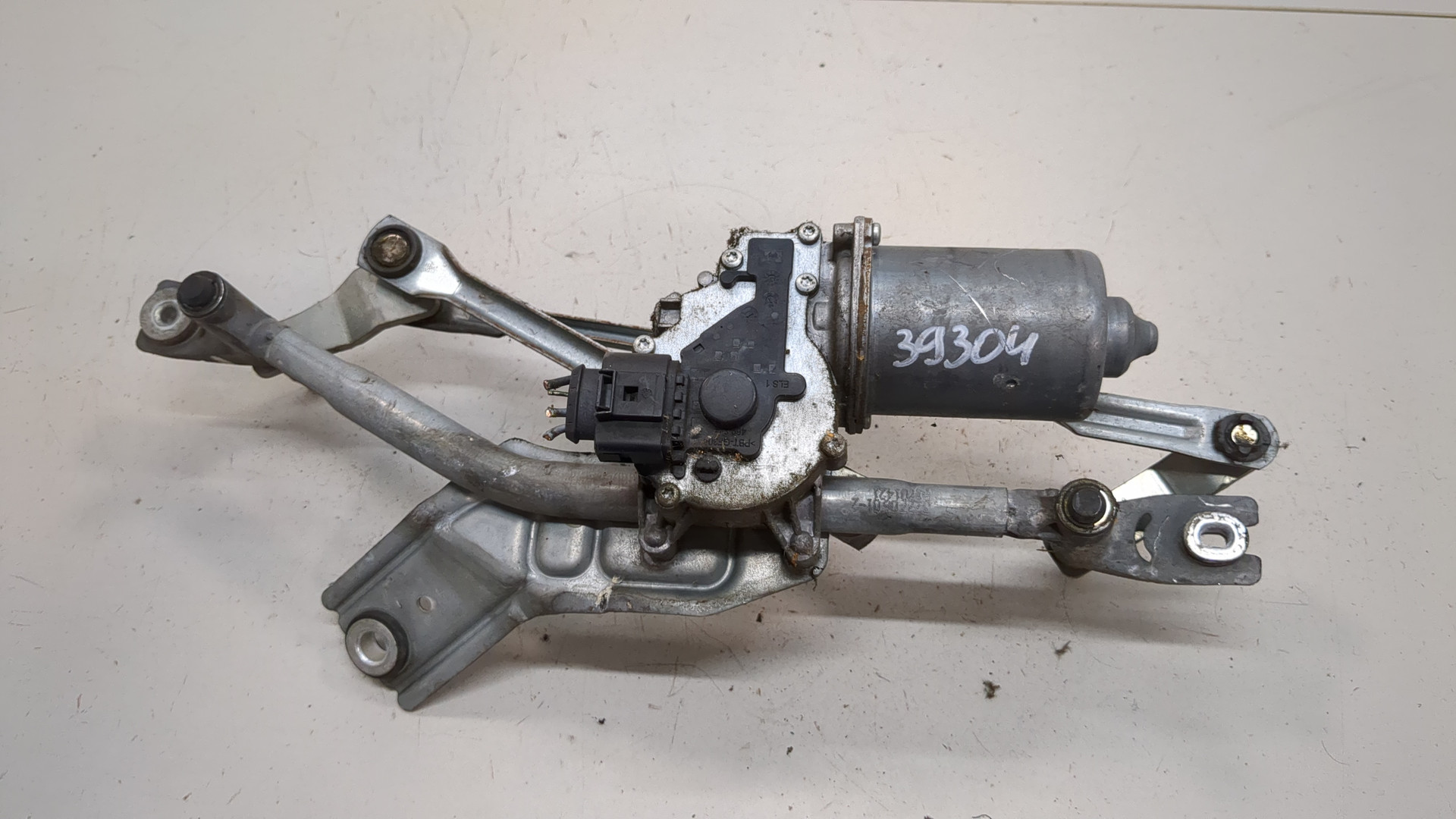 Трапеция стеклоочистителей