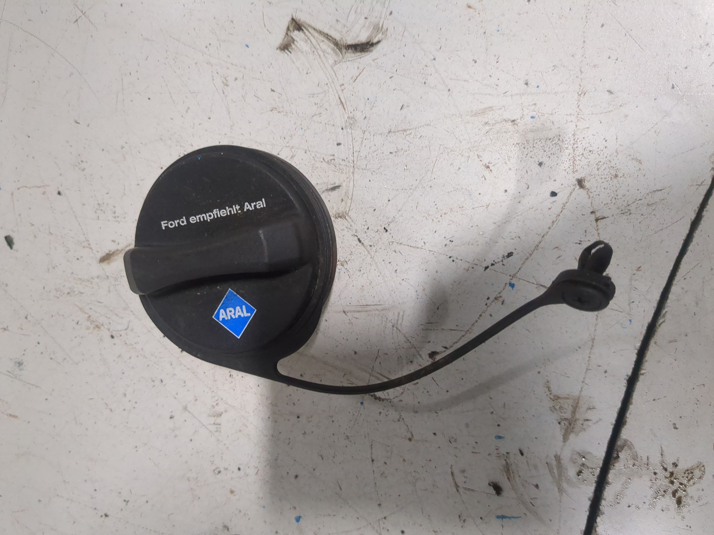 Крышка бензобака