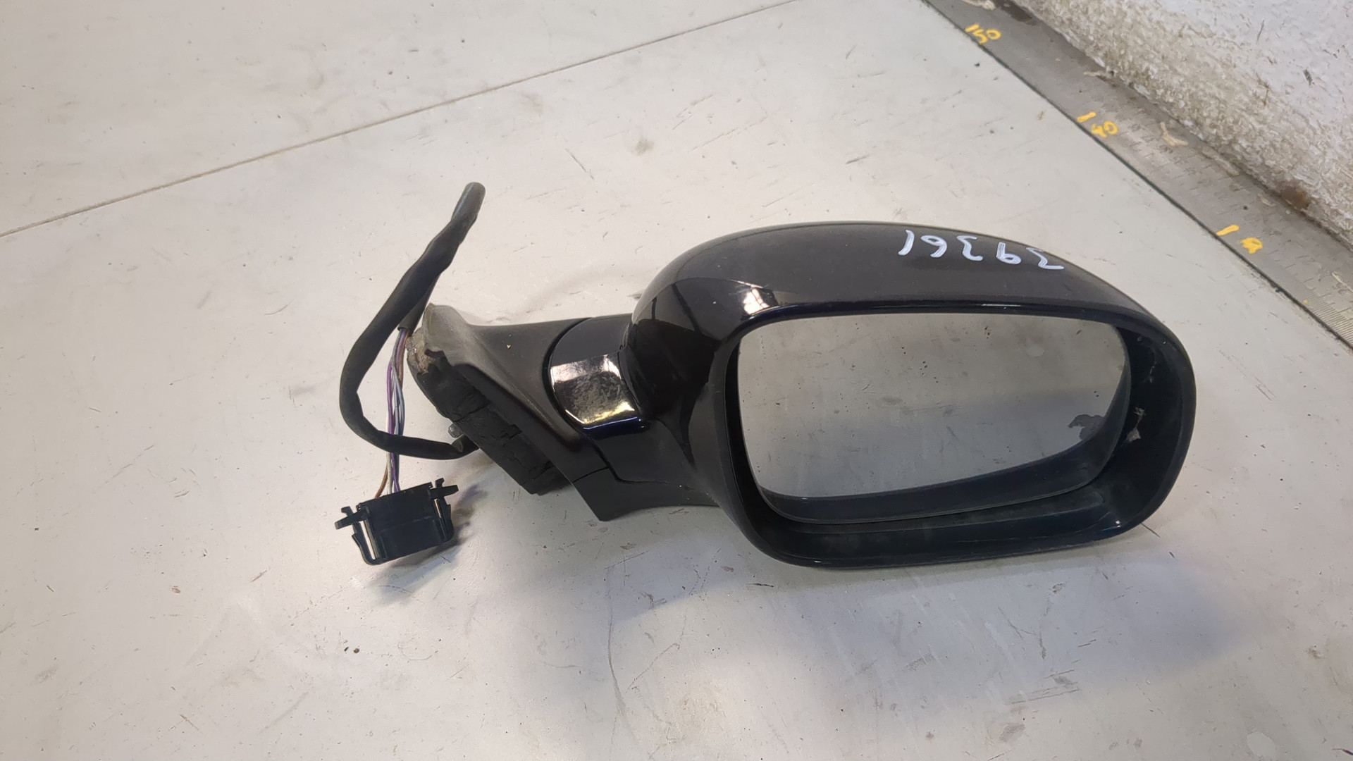 Зеркало правое электрическое