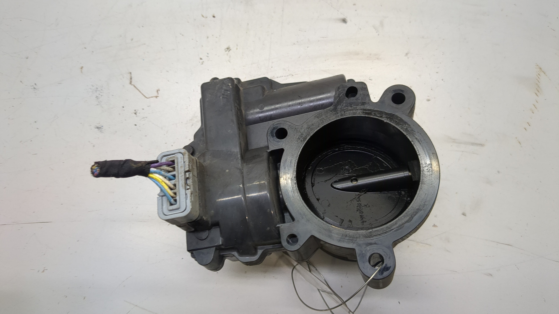 Заслонка дроссельная электрическая