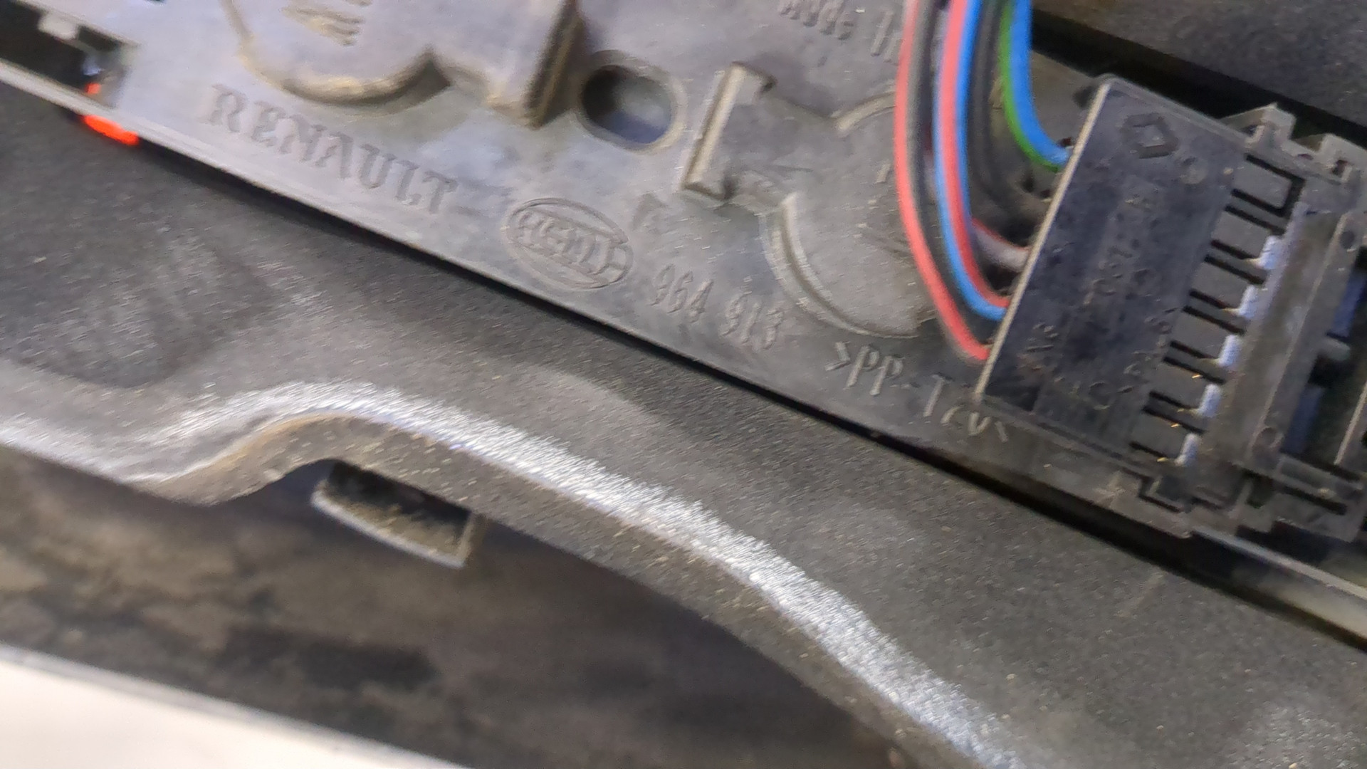 Фонарь задний правый