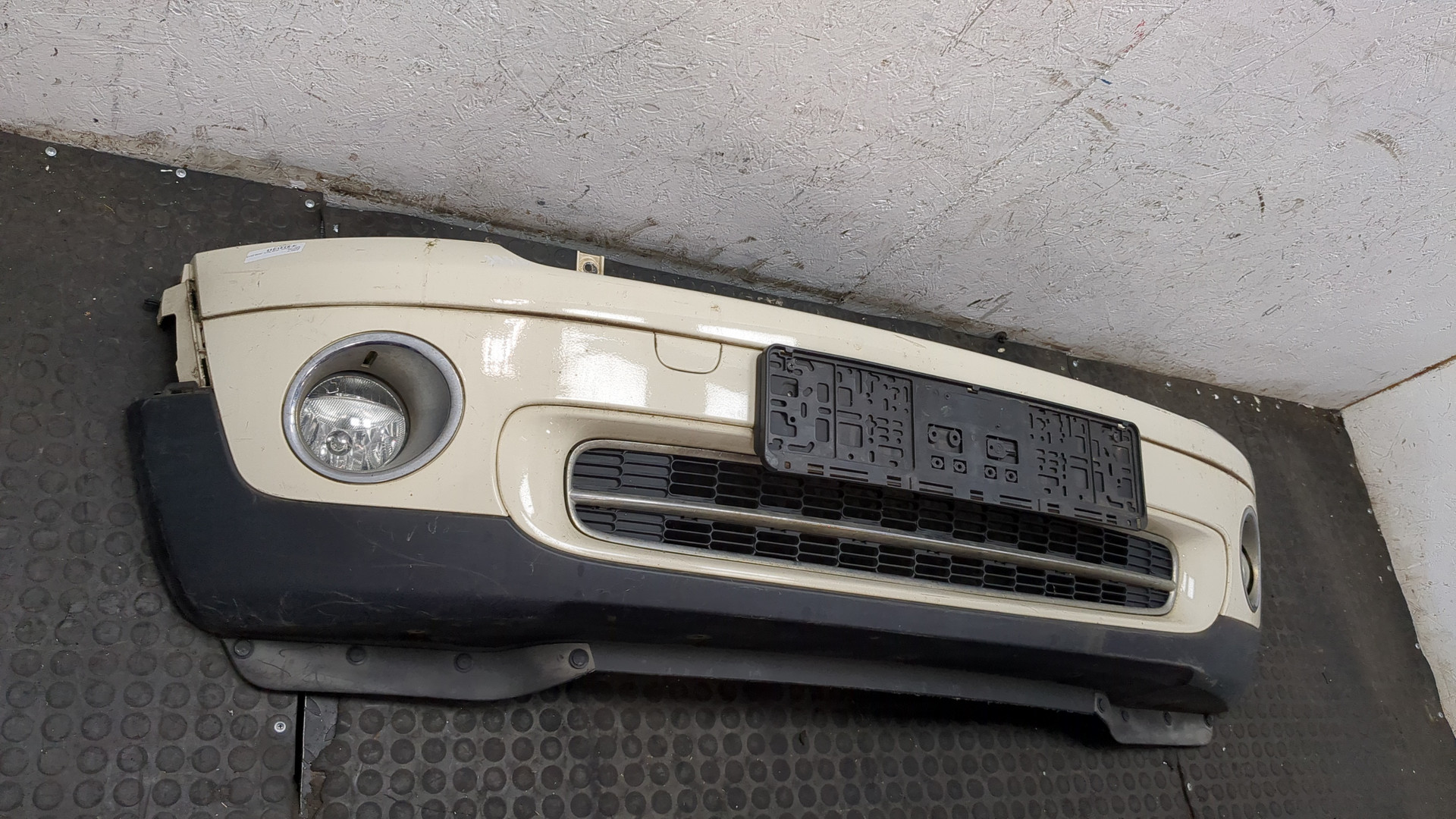 Бампер передний