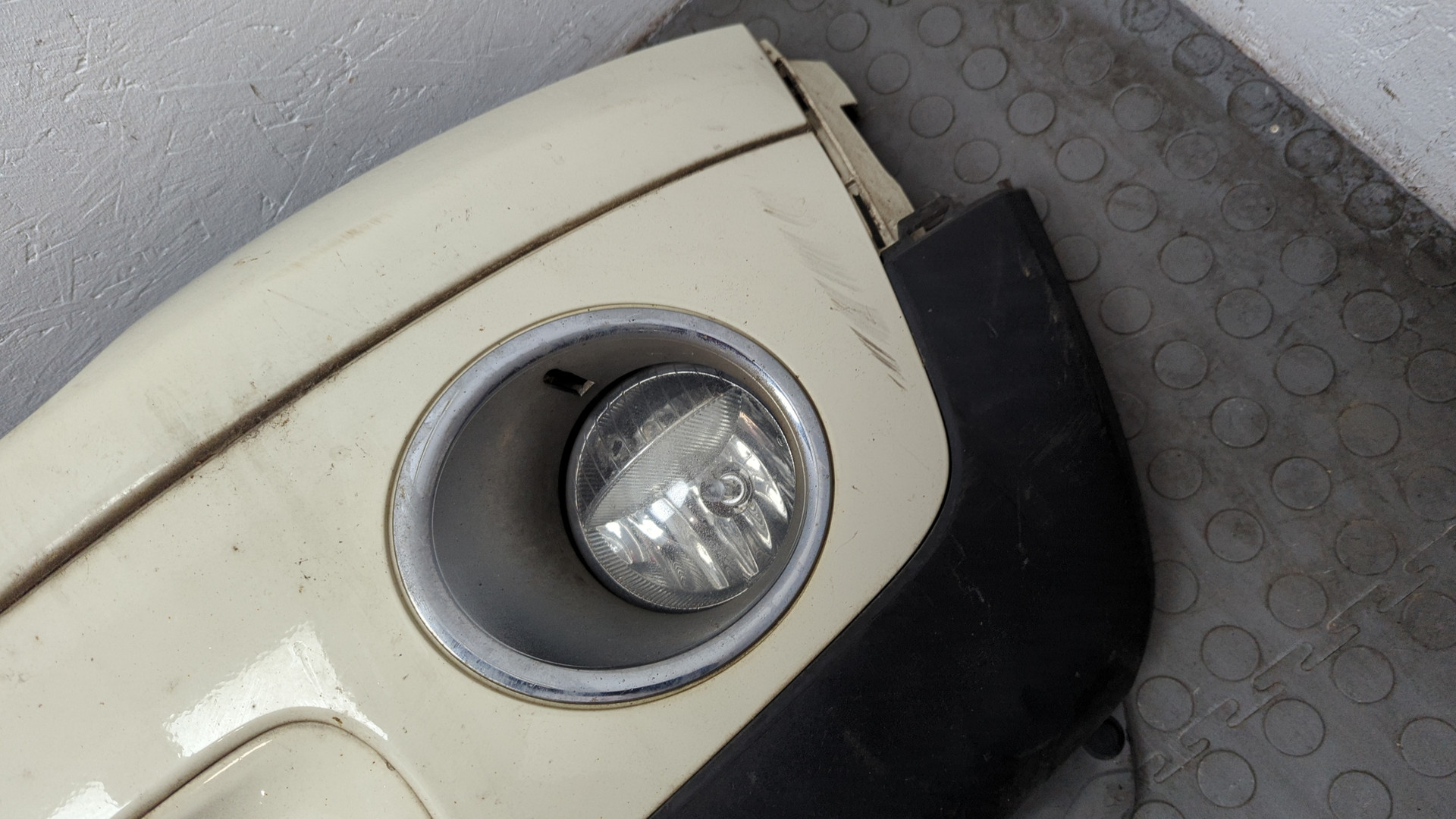 Бампер передний