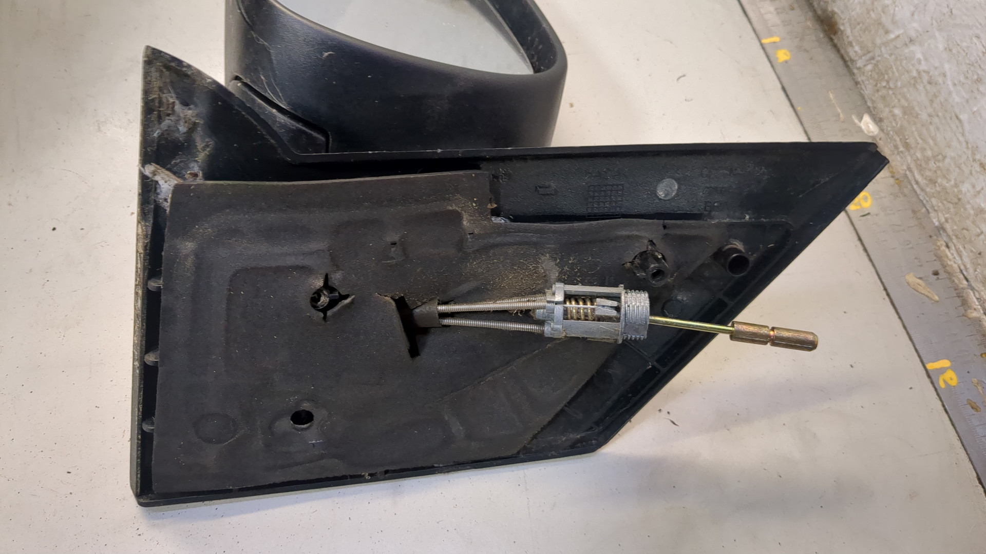 Зеркало левое электрическое