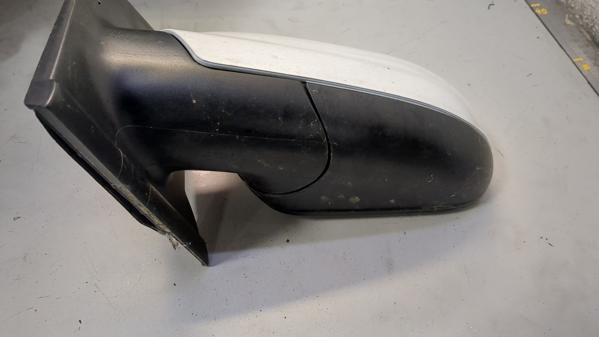 Зеркало левое электрическое