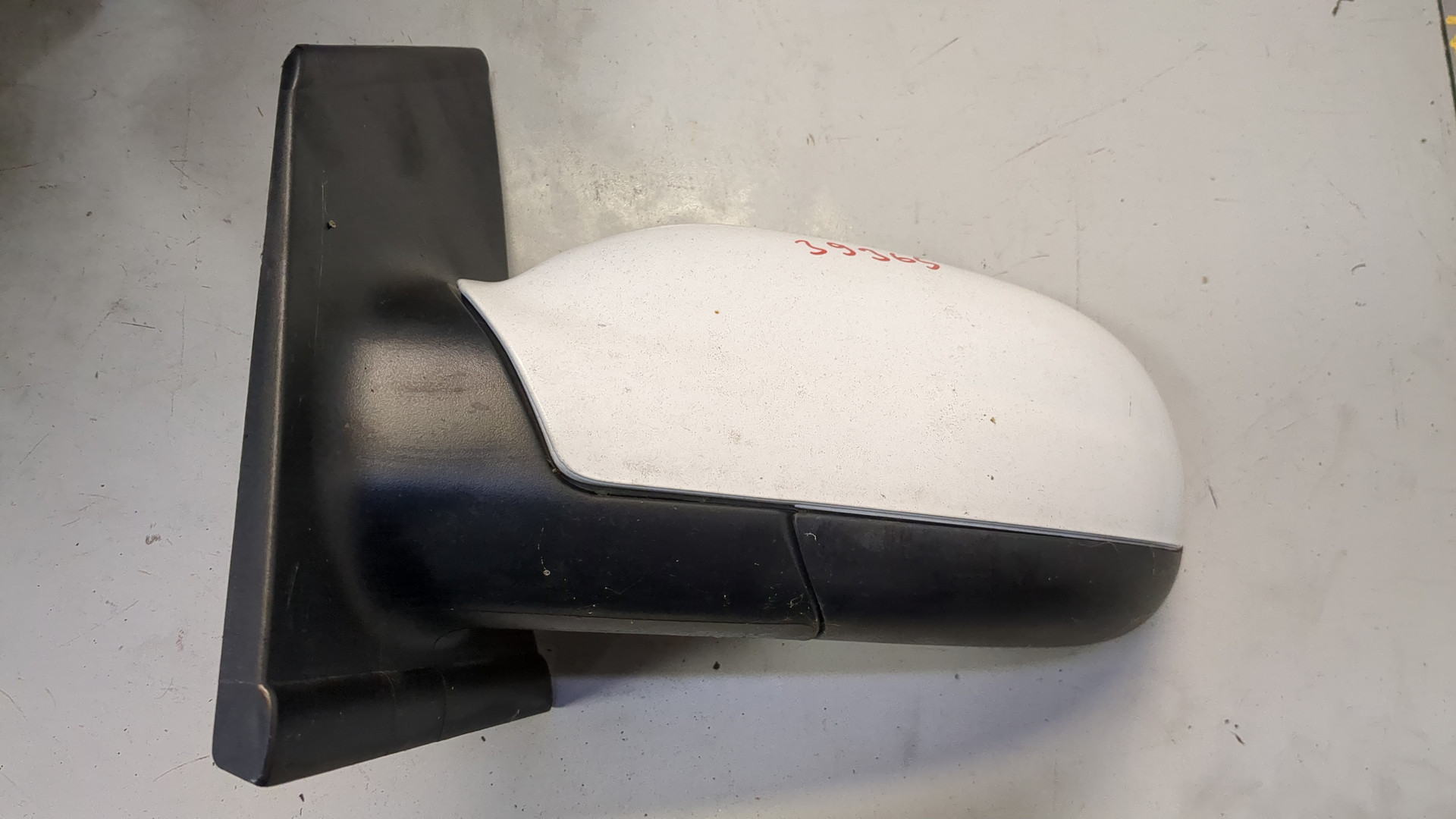 Зеркало левое электрическое