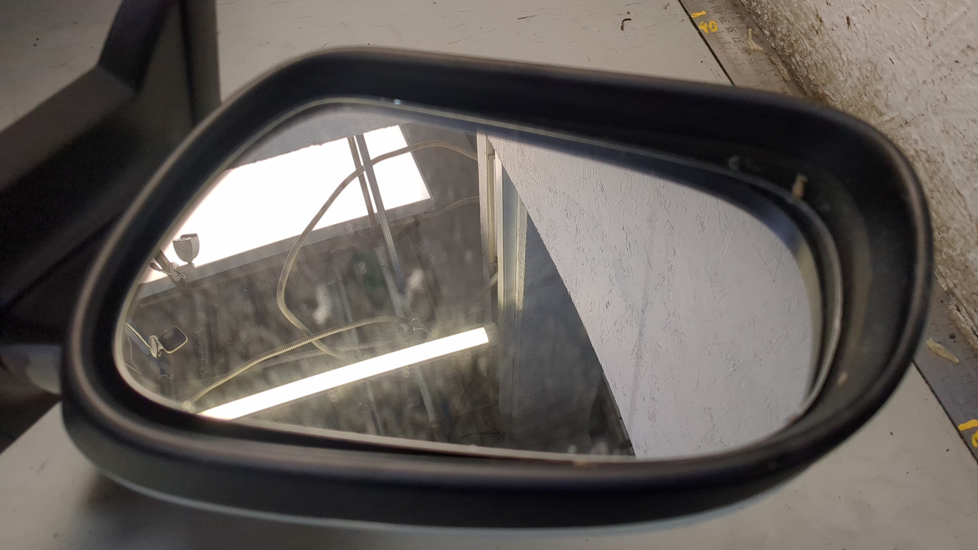 Зеркало левое электрическое