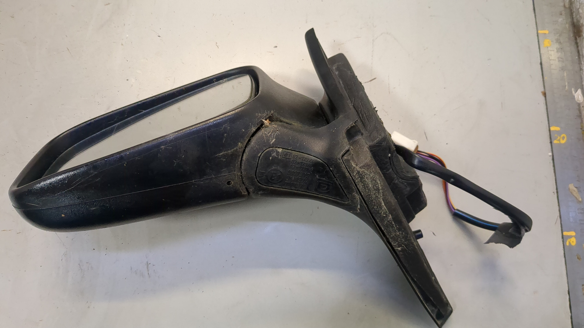 Зеркало левое электрическое