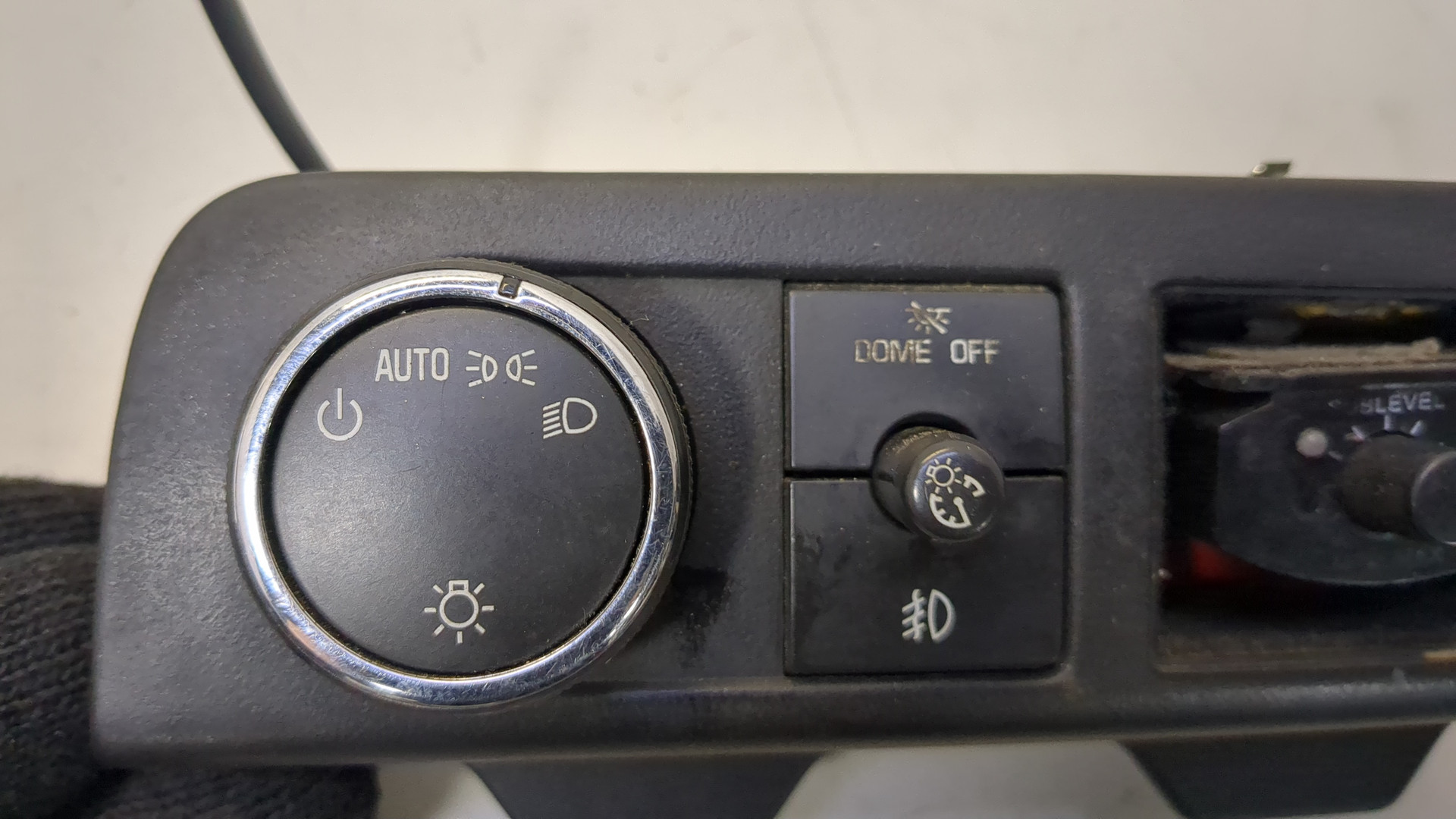 Переключатель света фар