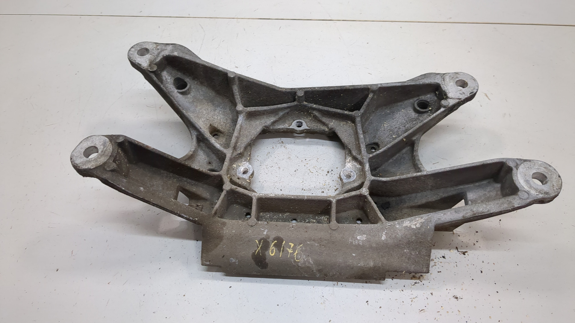 Кронштейн КПП