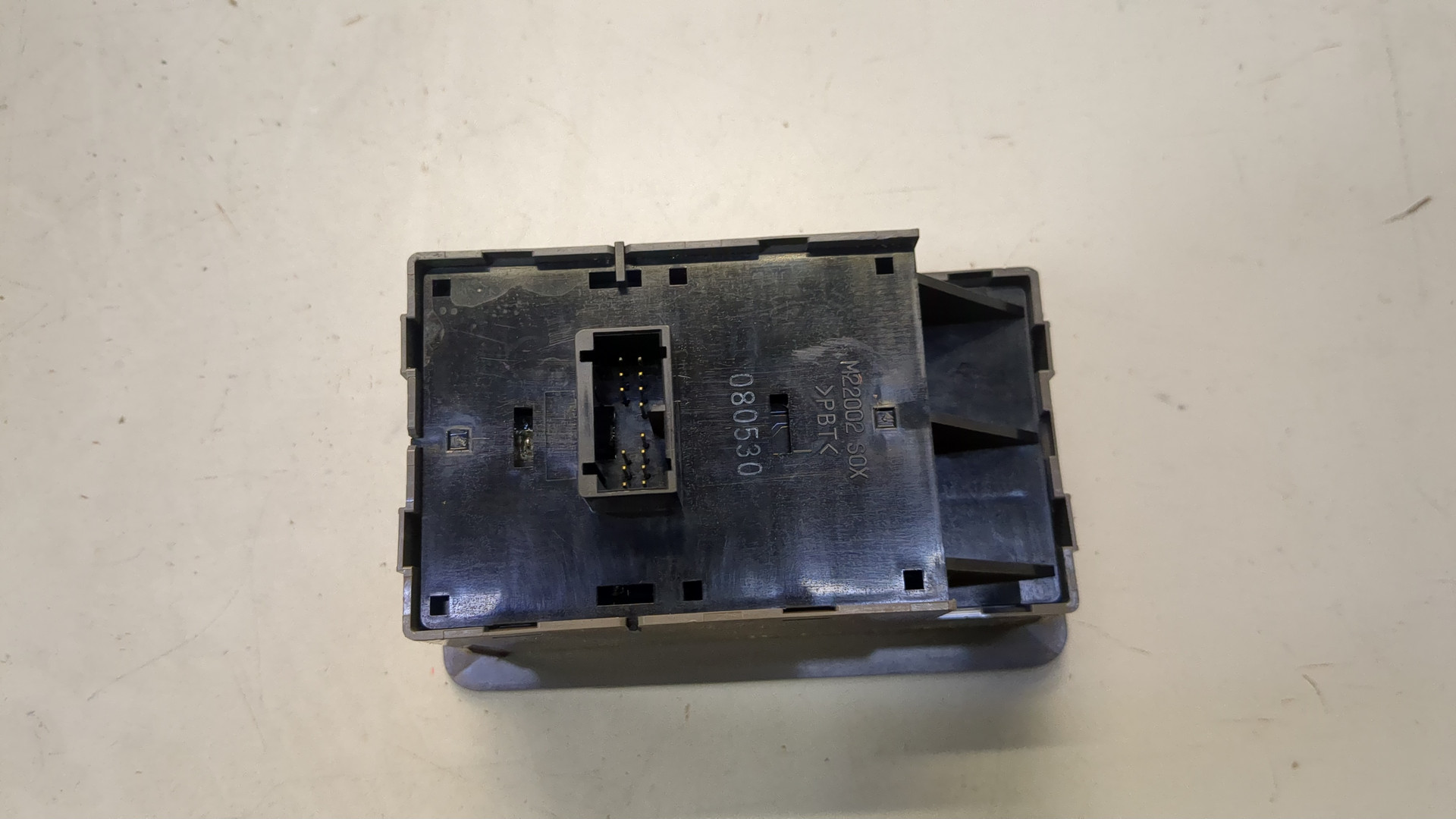 Гнездо AUX / USB IN