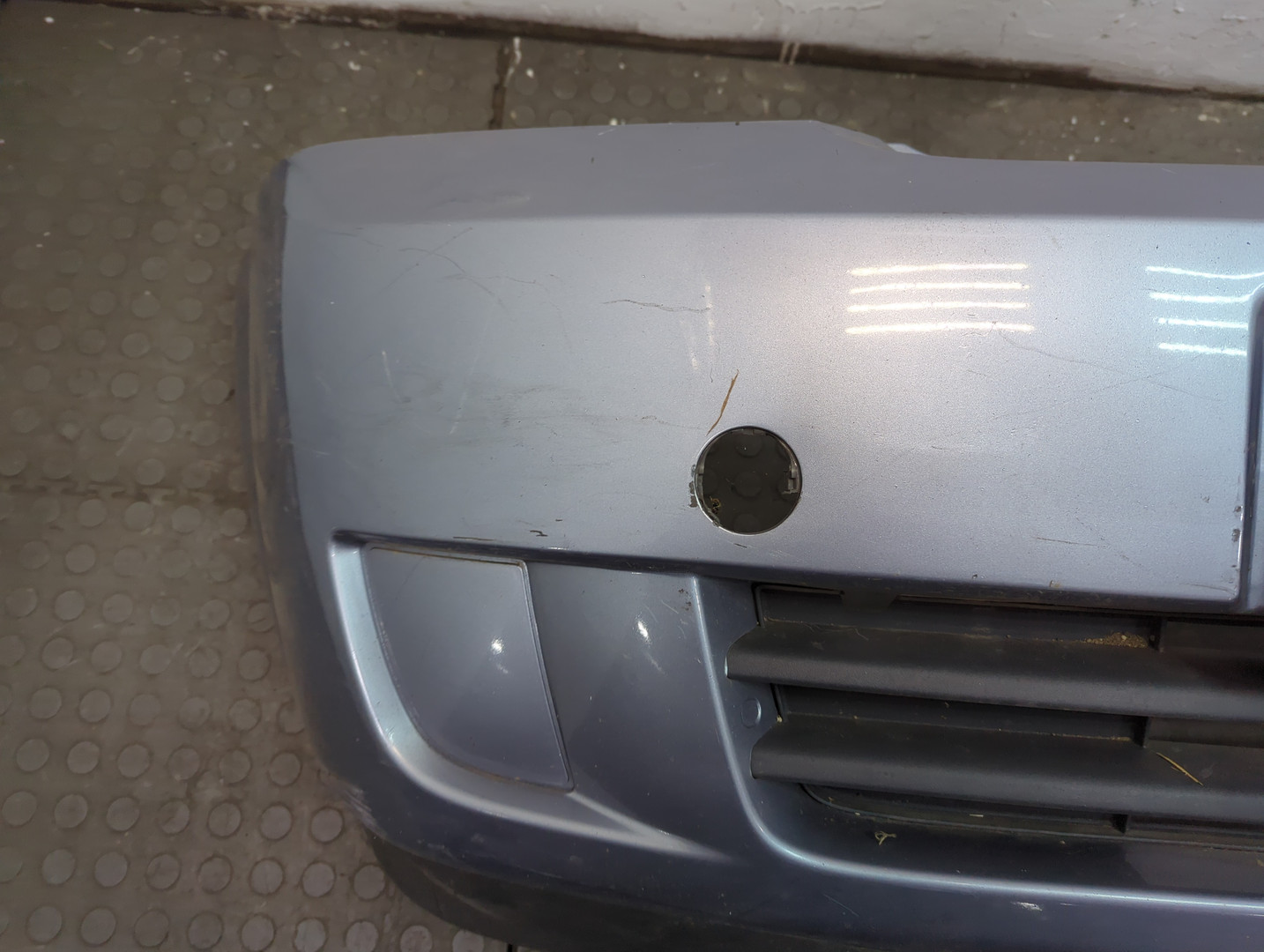 Бампер передний