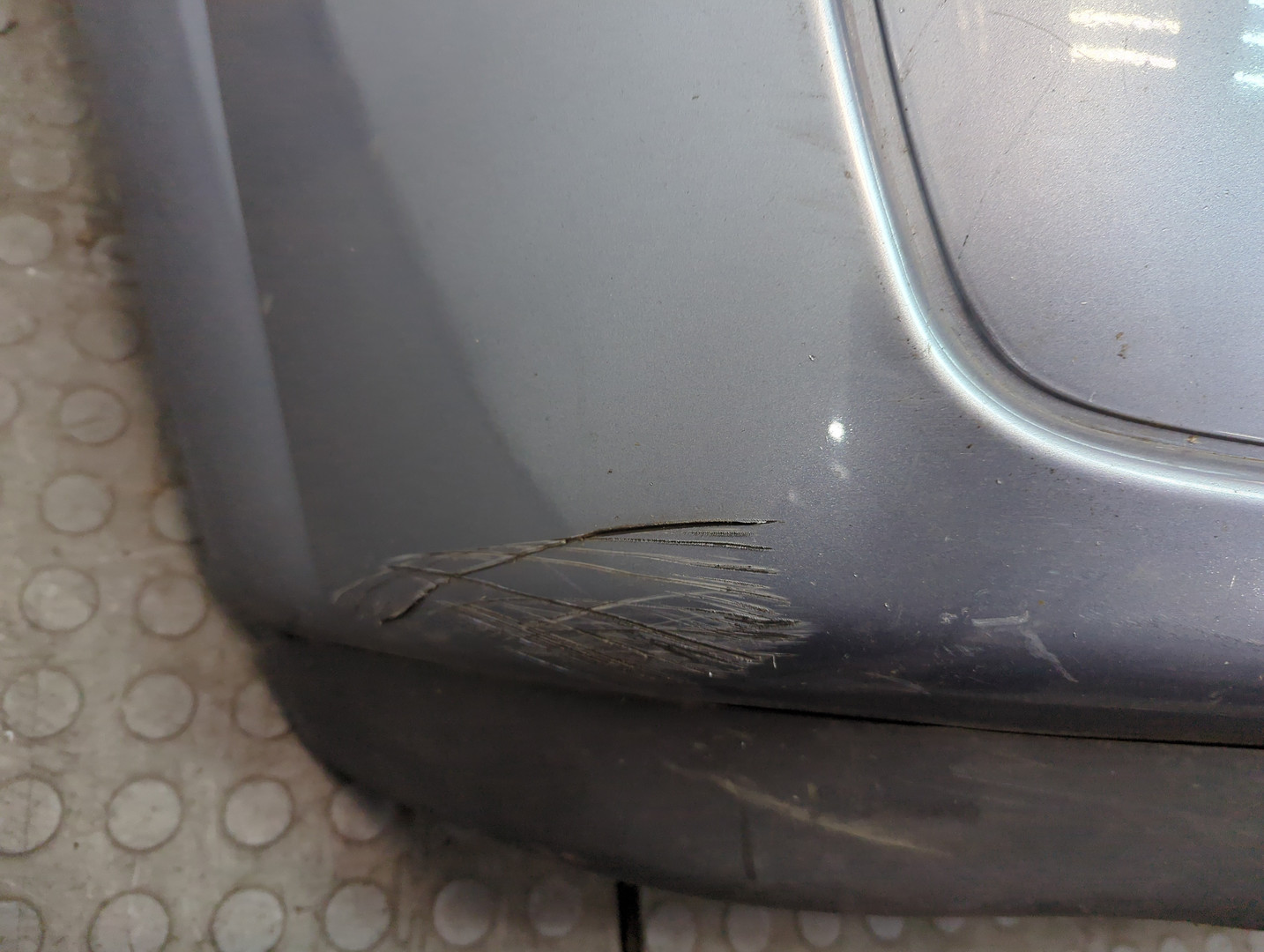 Бампер передний