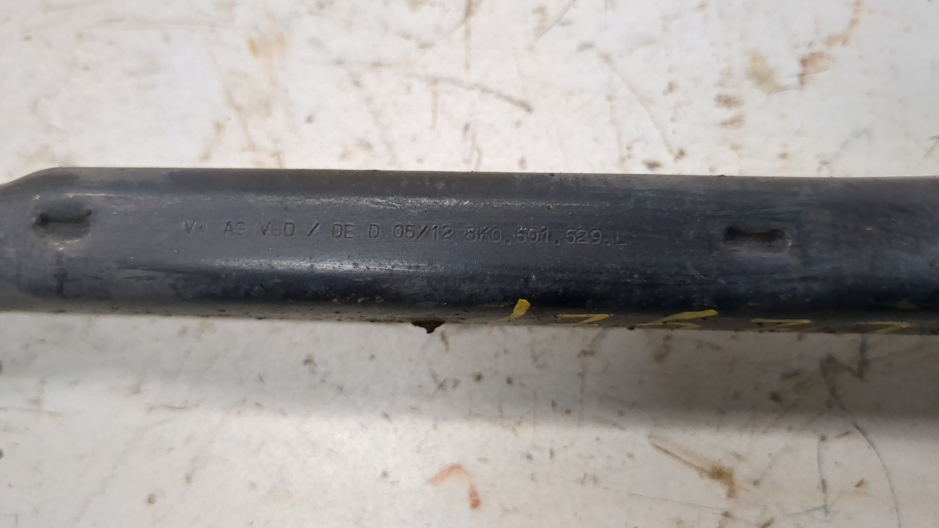 Рычаг задний левый