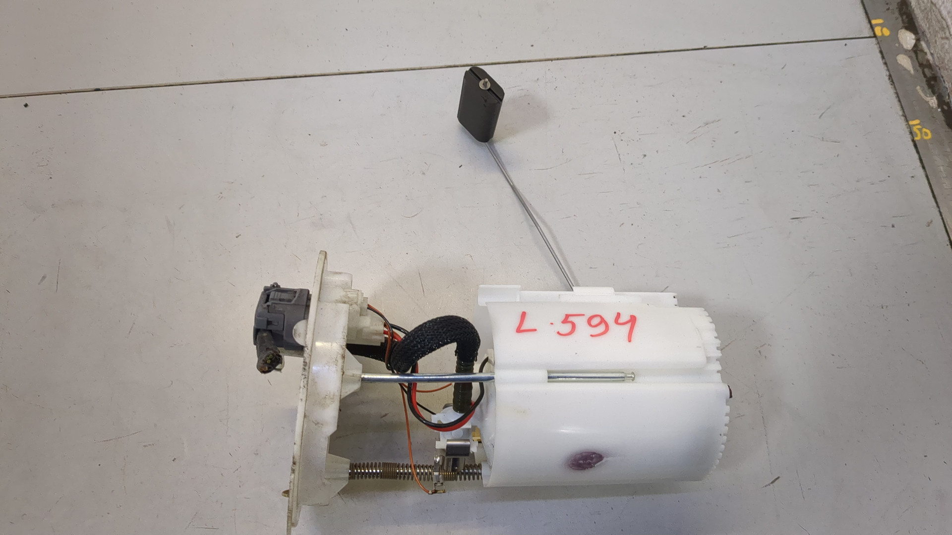 Насос топливный электрический