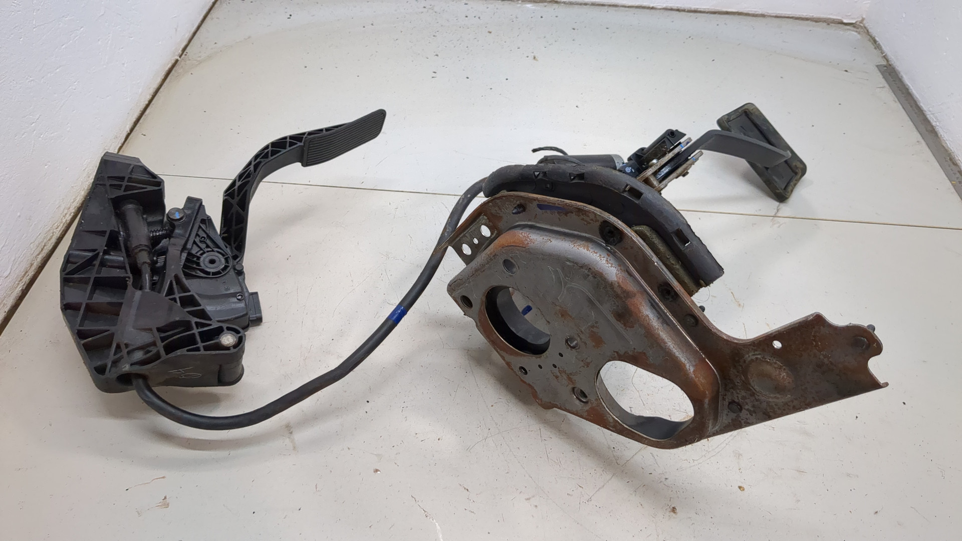 Блок педалей