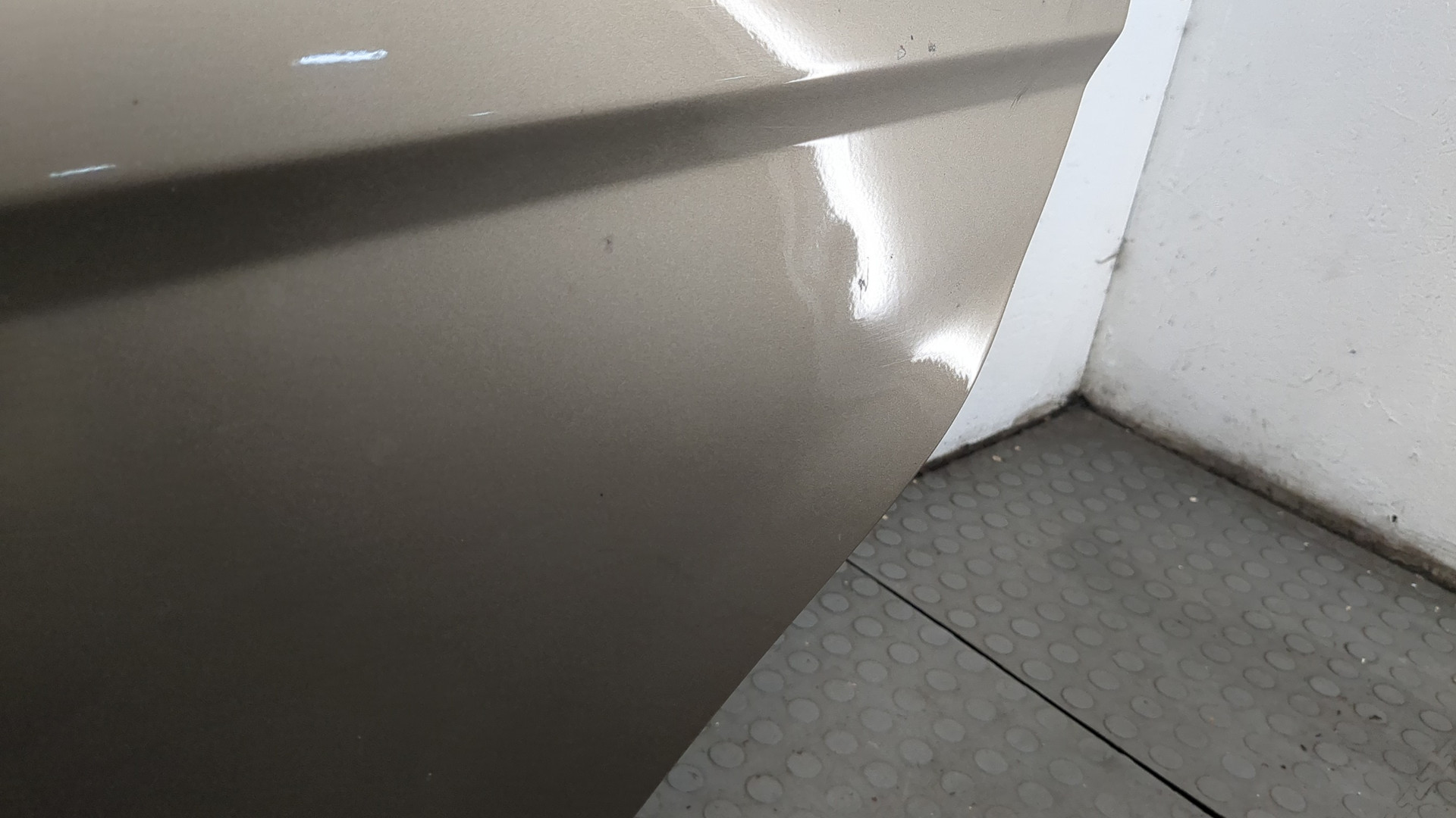 Дверь задняя левая