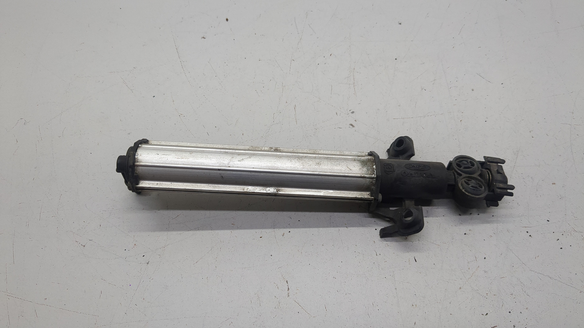 Форсунка омывателя фары