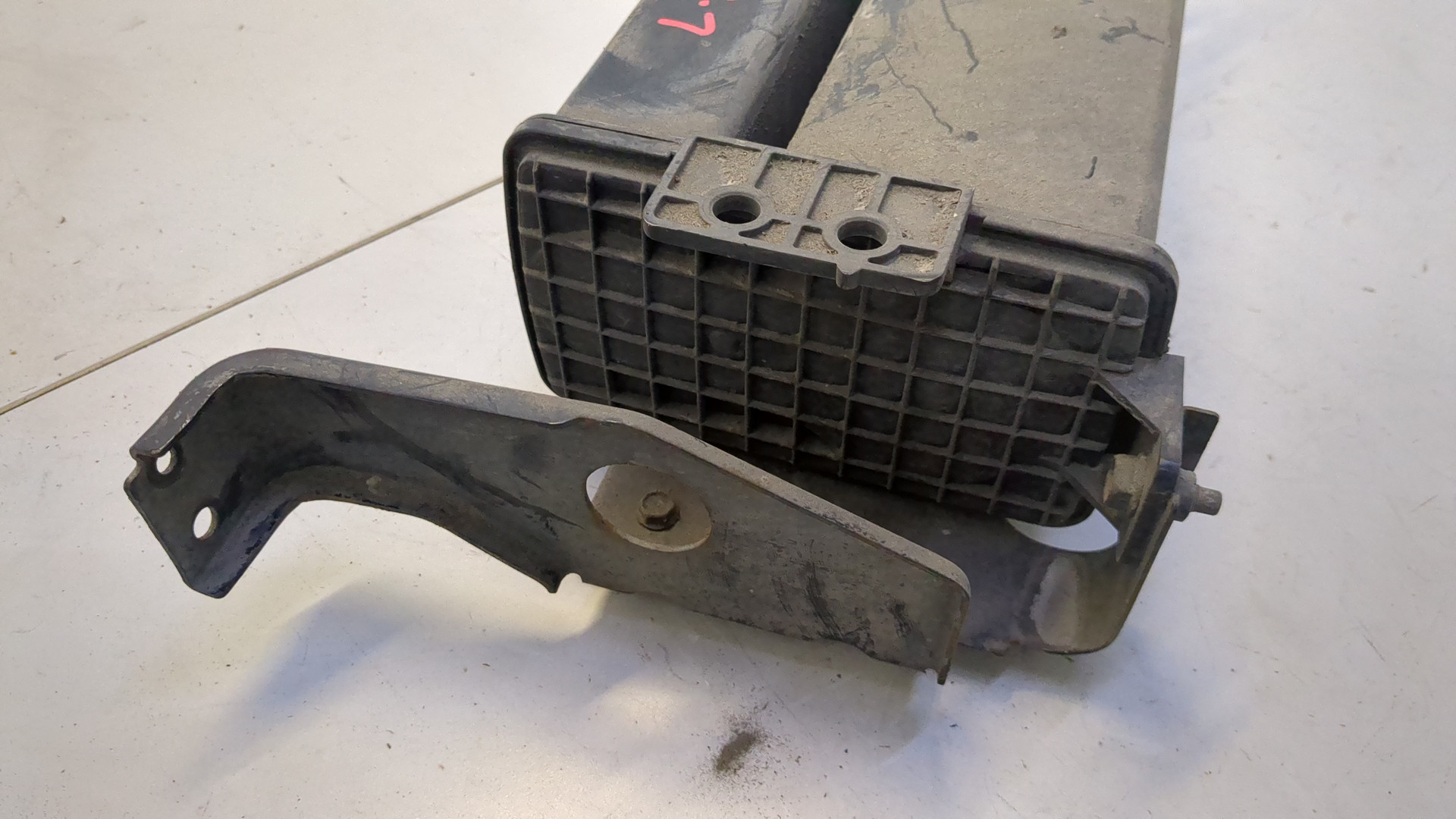 Абсорбер (фильтр угольный)