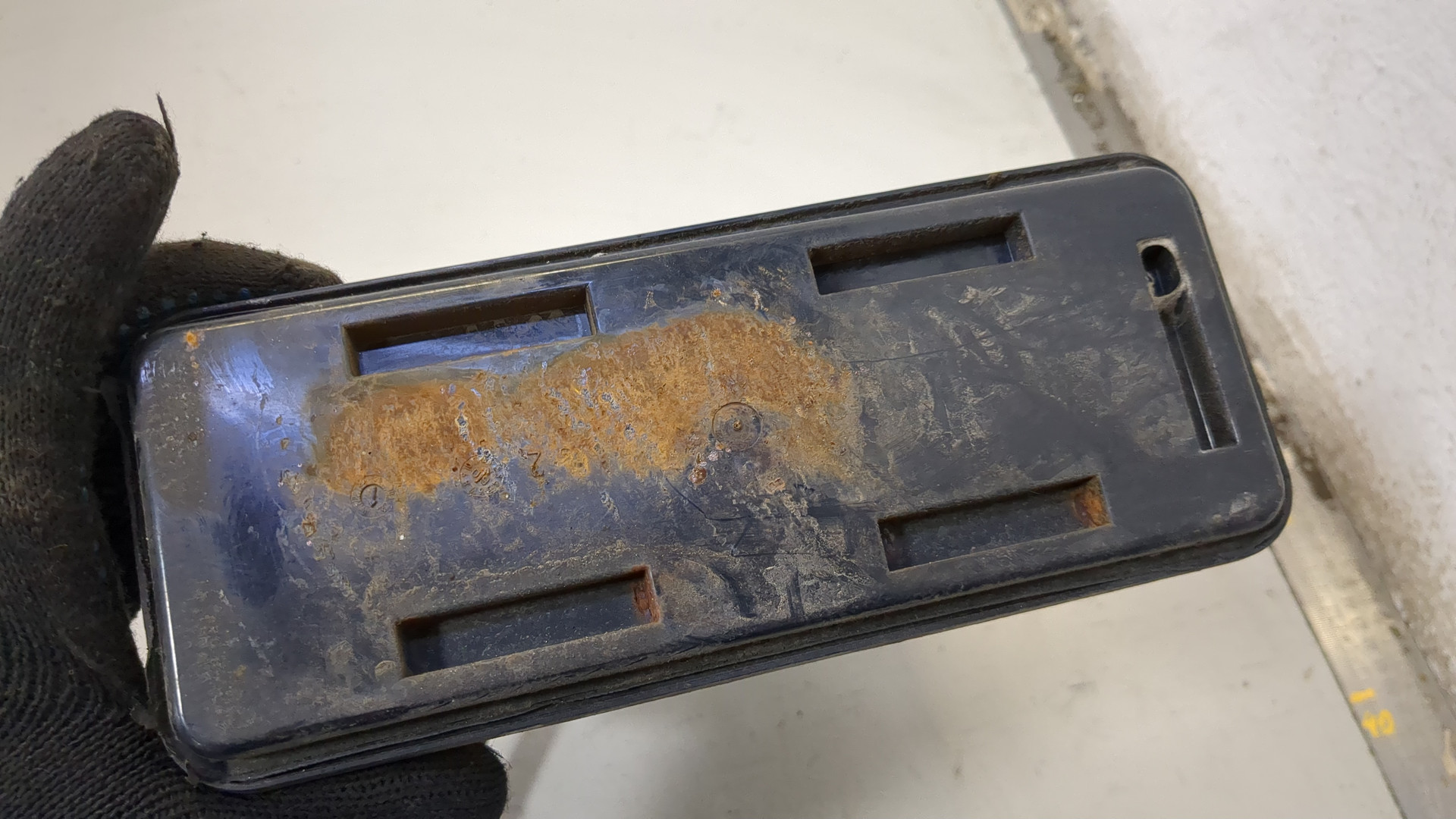 Абсорбер (фильтр угольный)