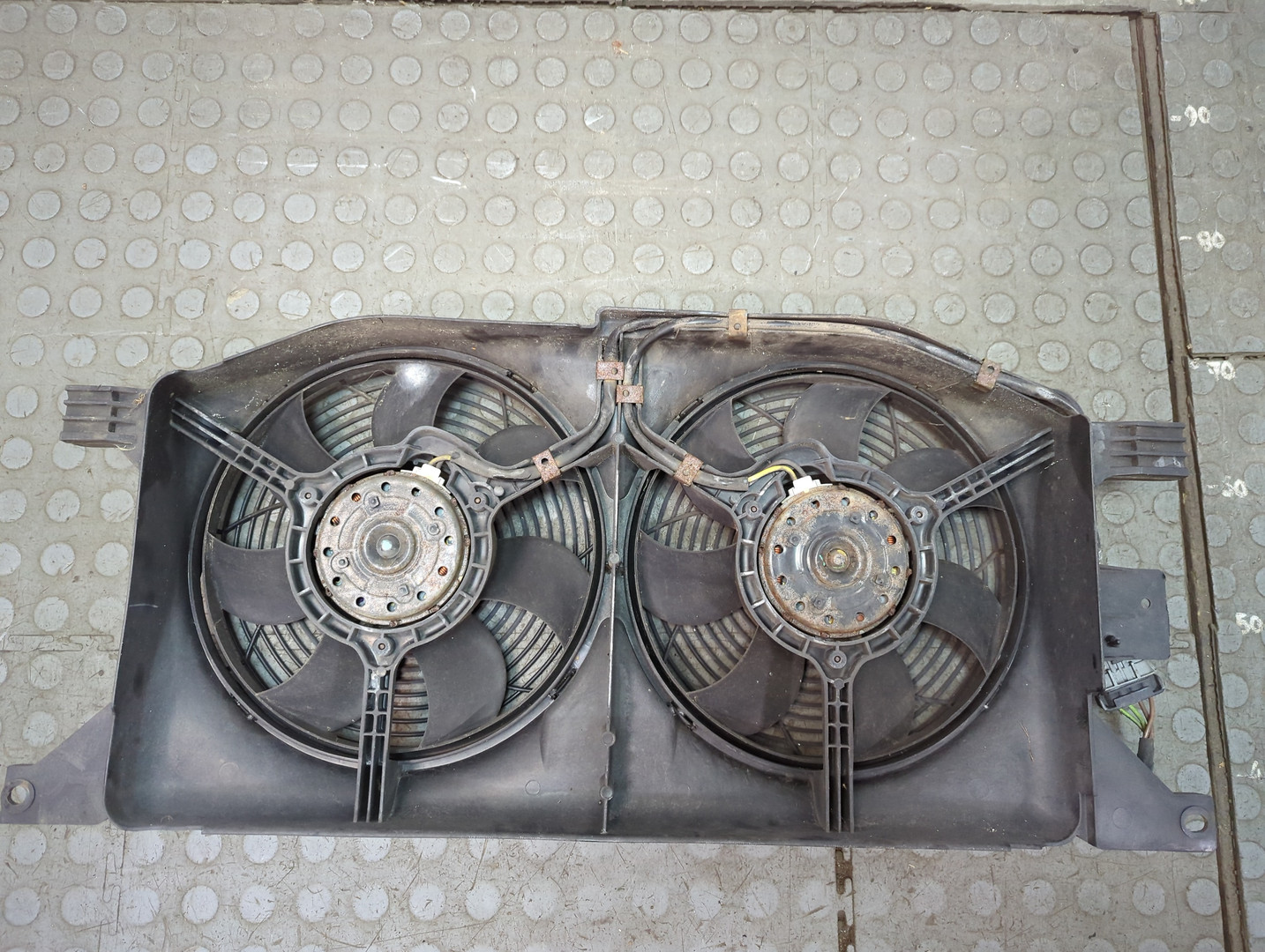 Вентилятор радиатора