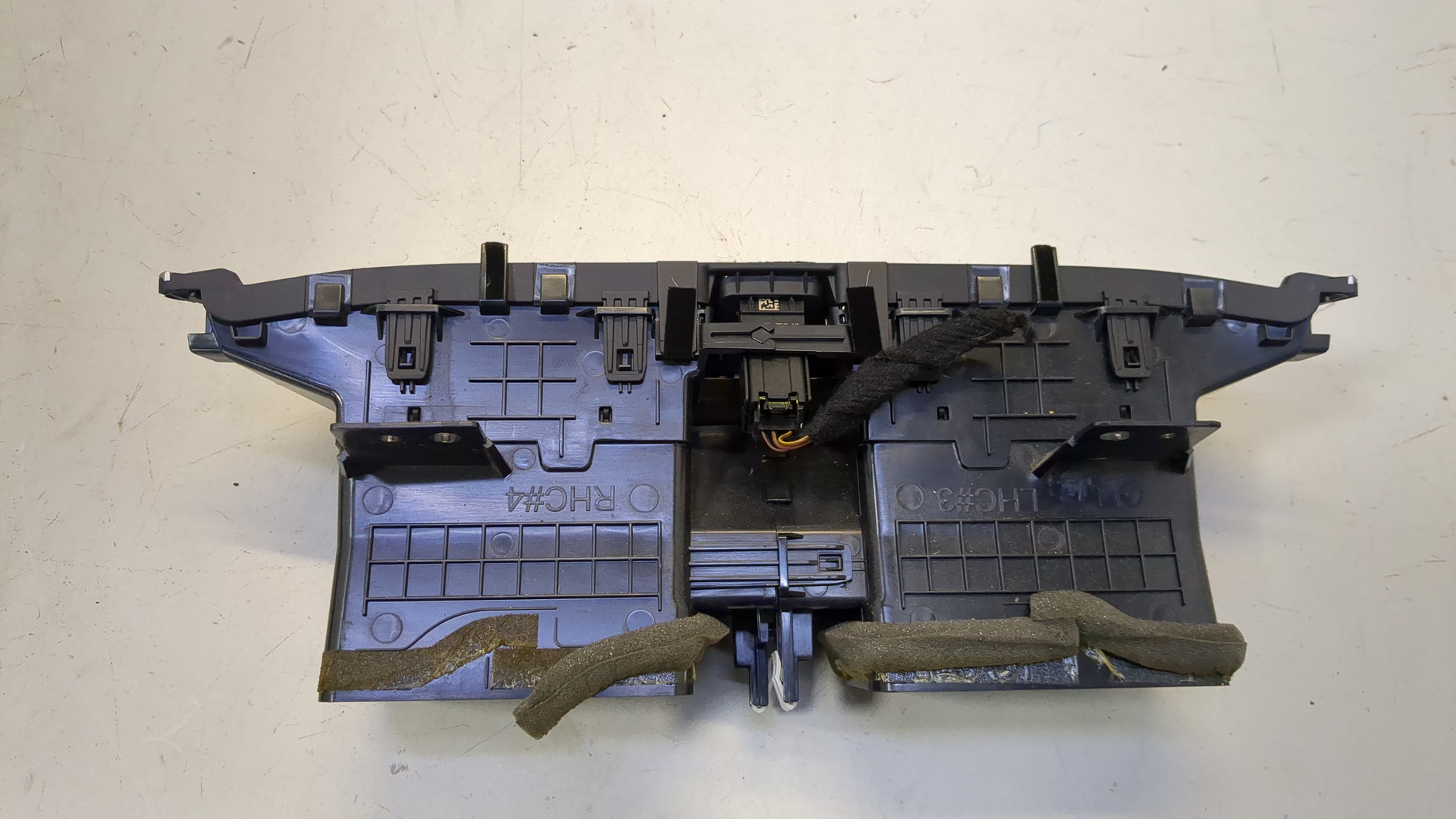 Дефлектор воздушный