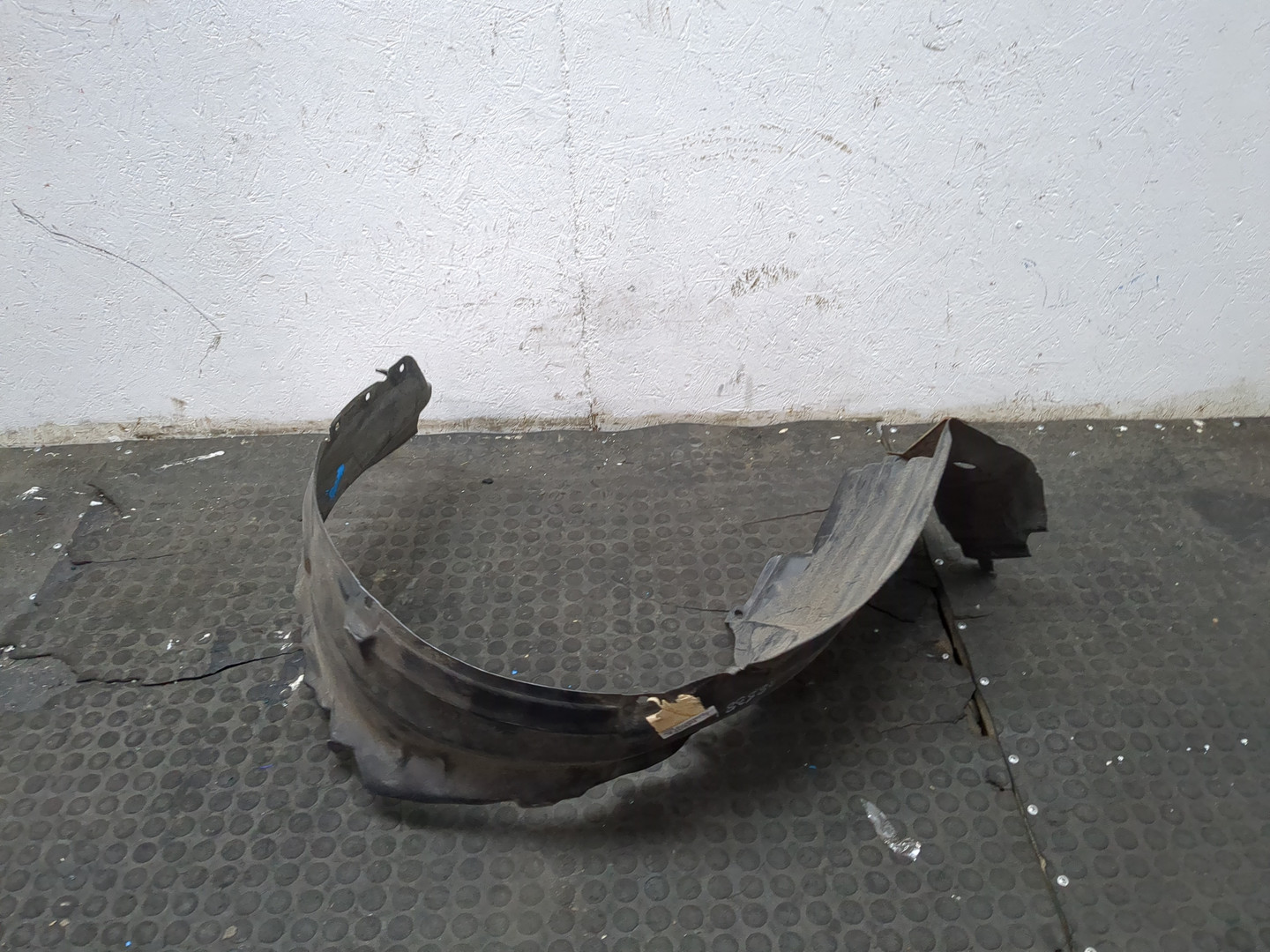 Локер передний левый