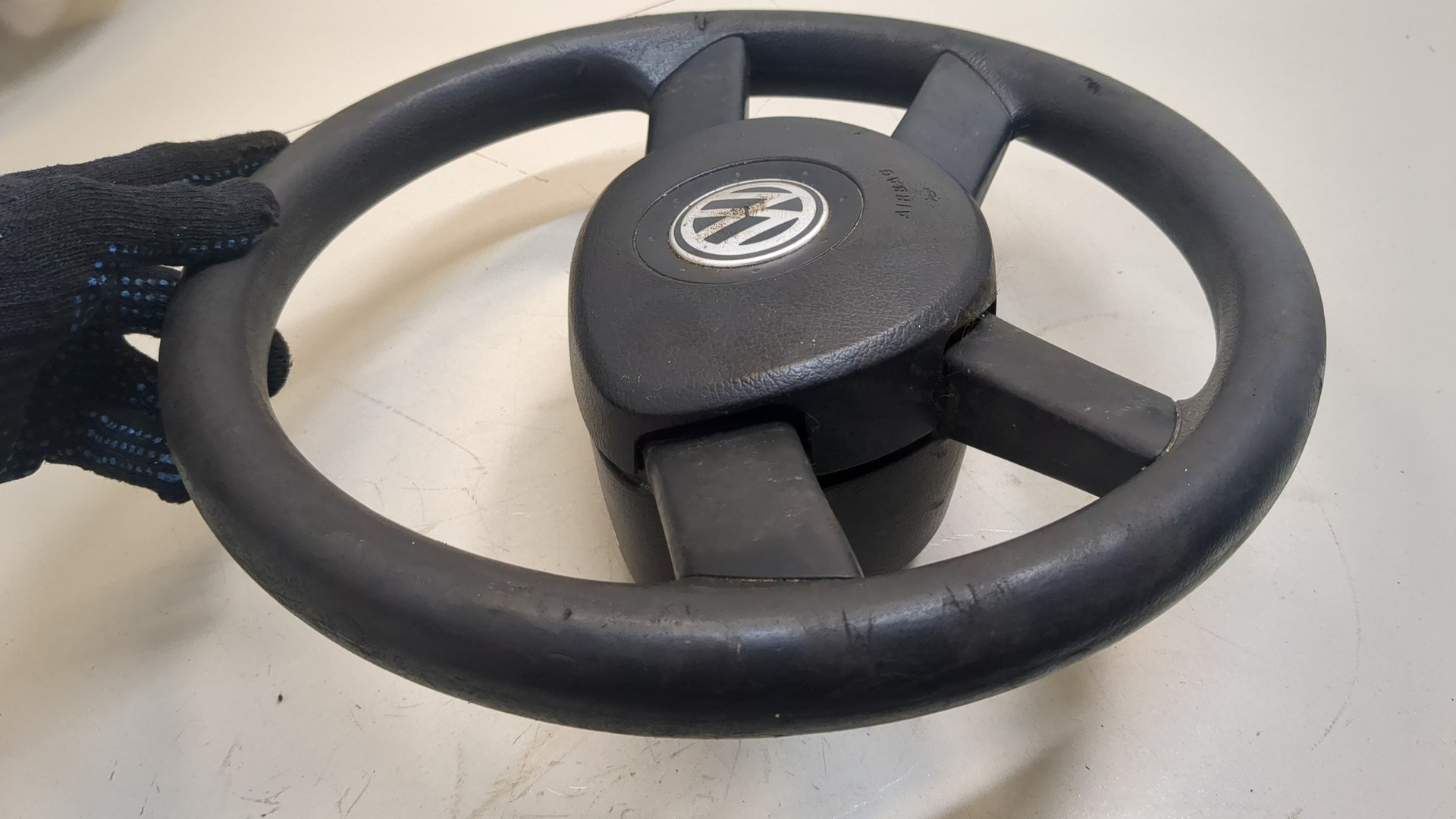 Рулевое колесо (руль)