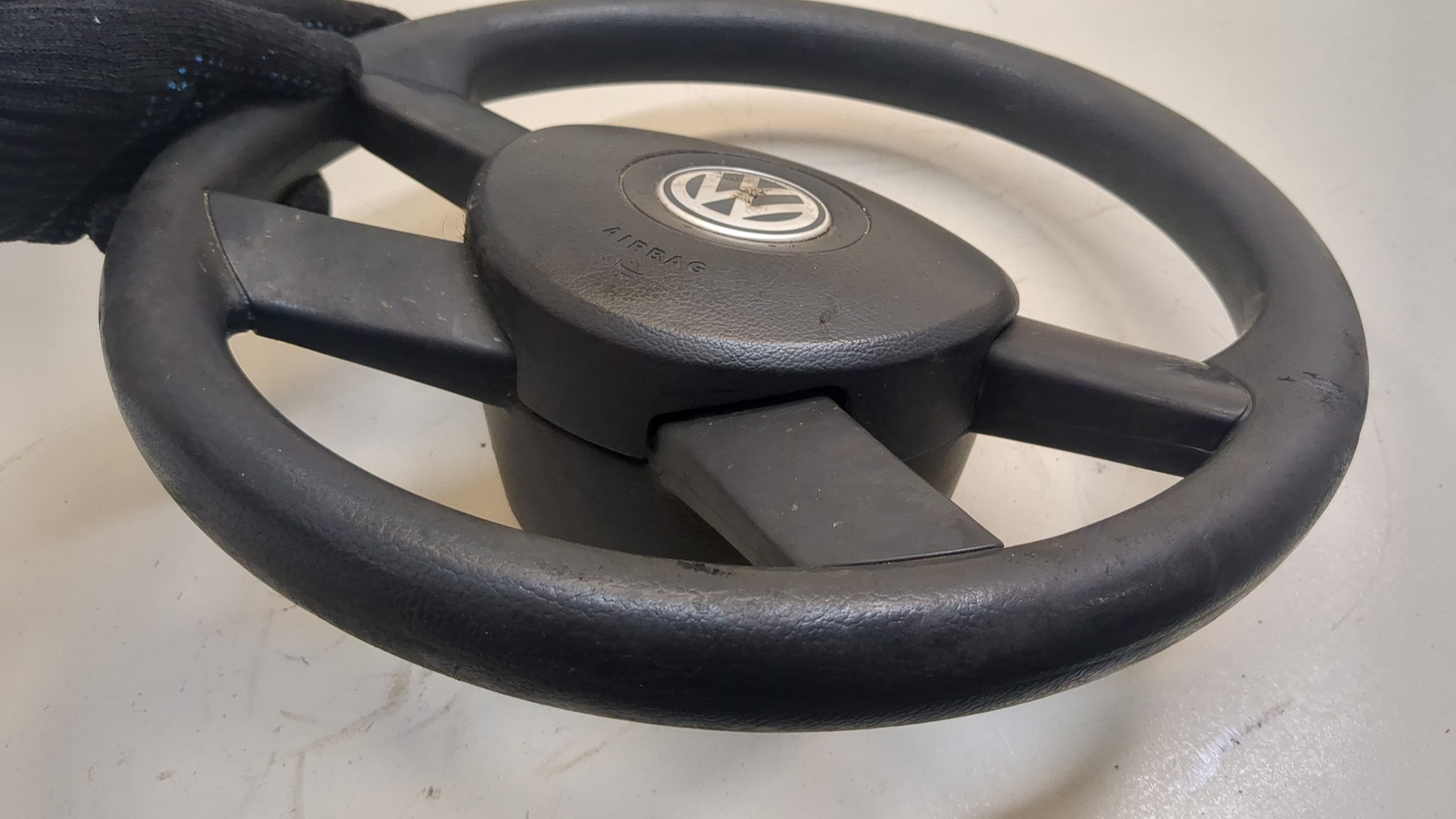 Рулевое колесо (руль)