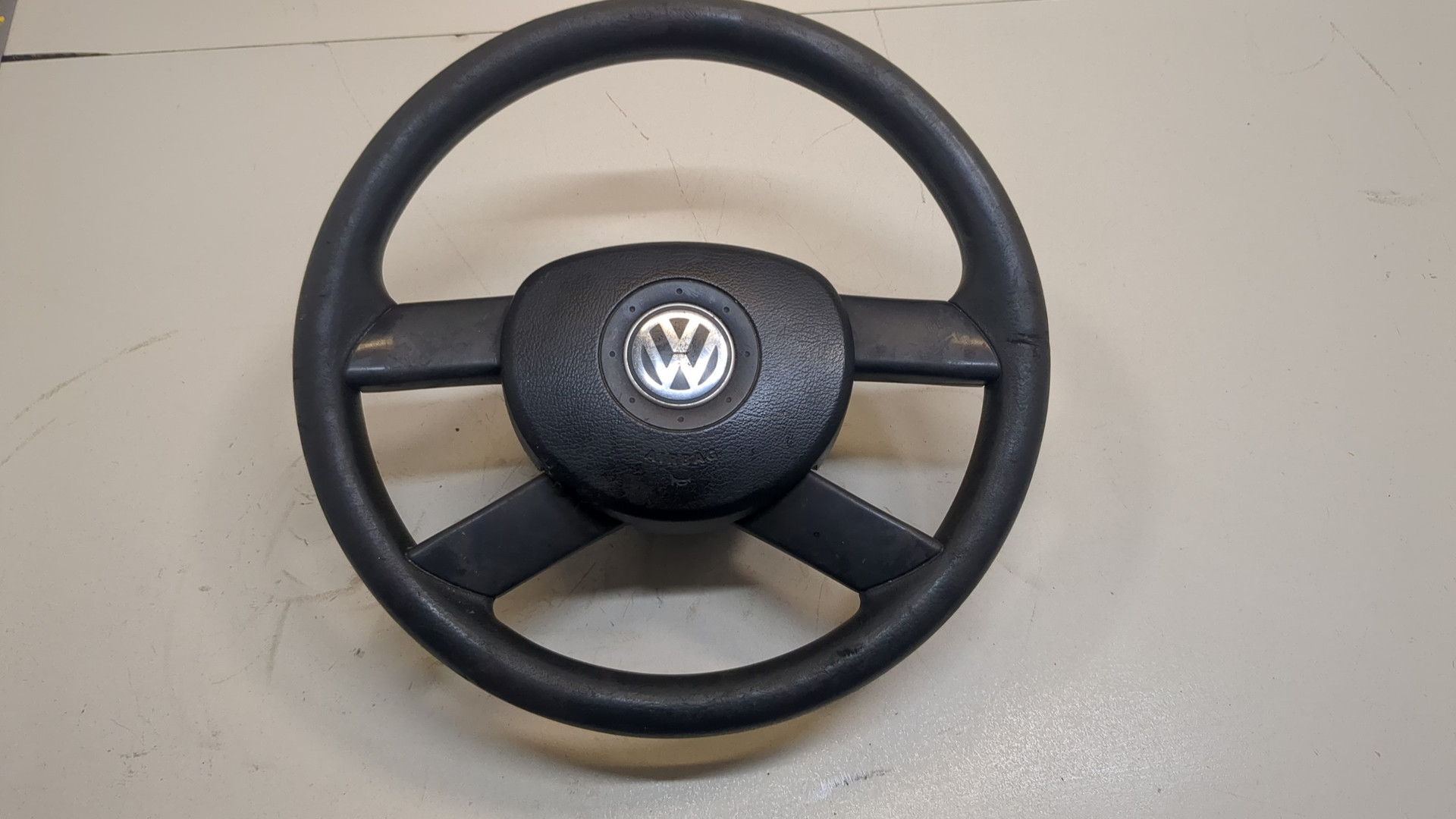 Рулевое колесо (руль)