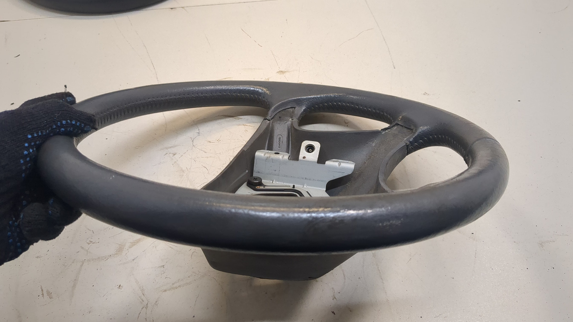 Рулевое колесо (руль)