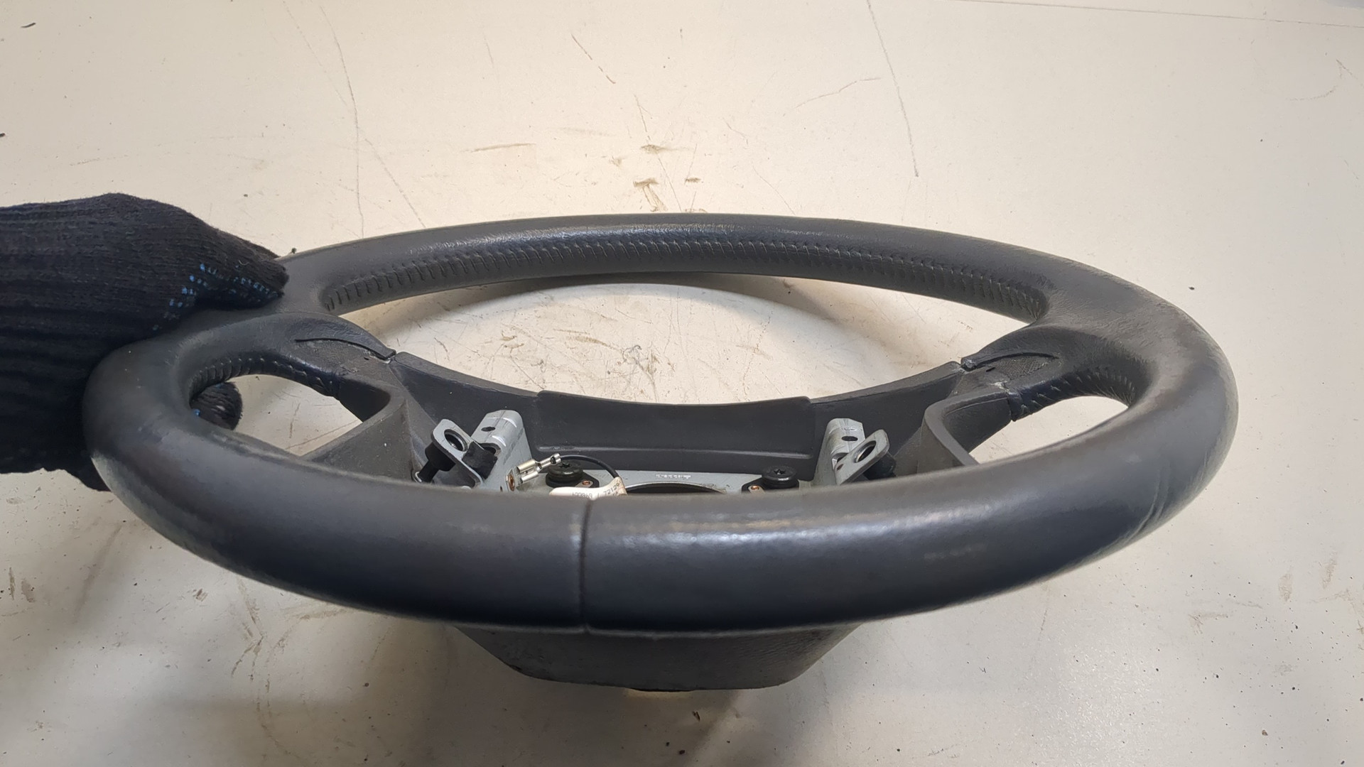 Рулевое колесо (руль)