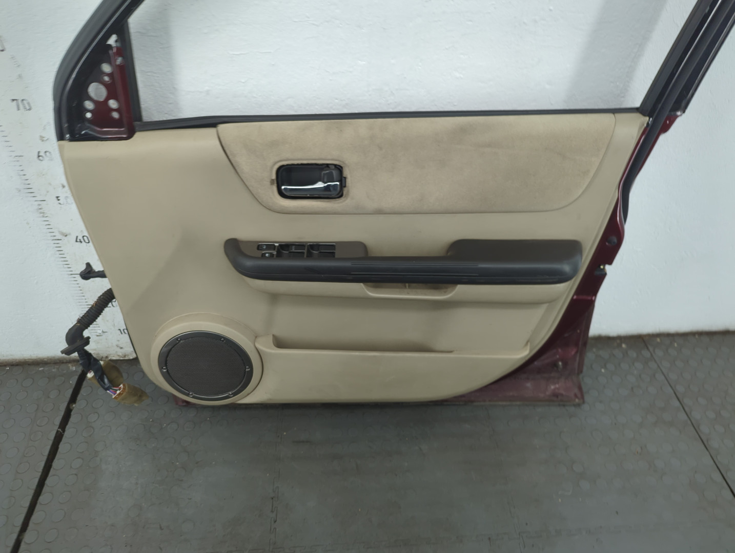 Дверь передняя правая