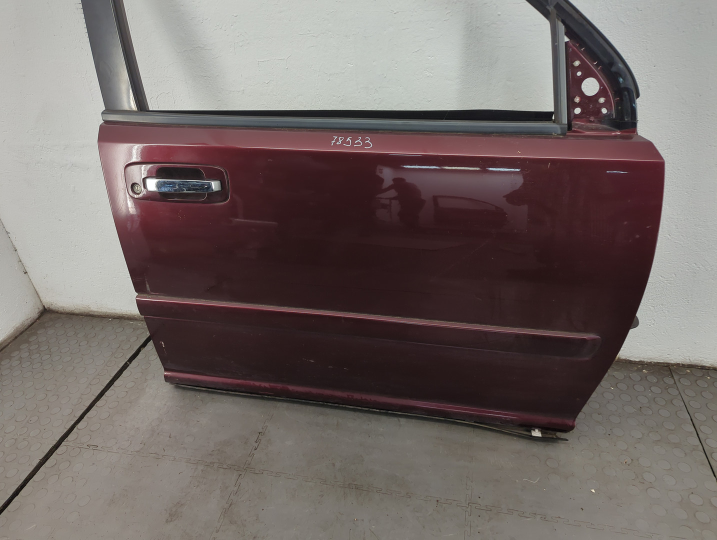 Дверь передняя правая