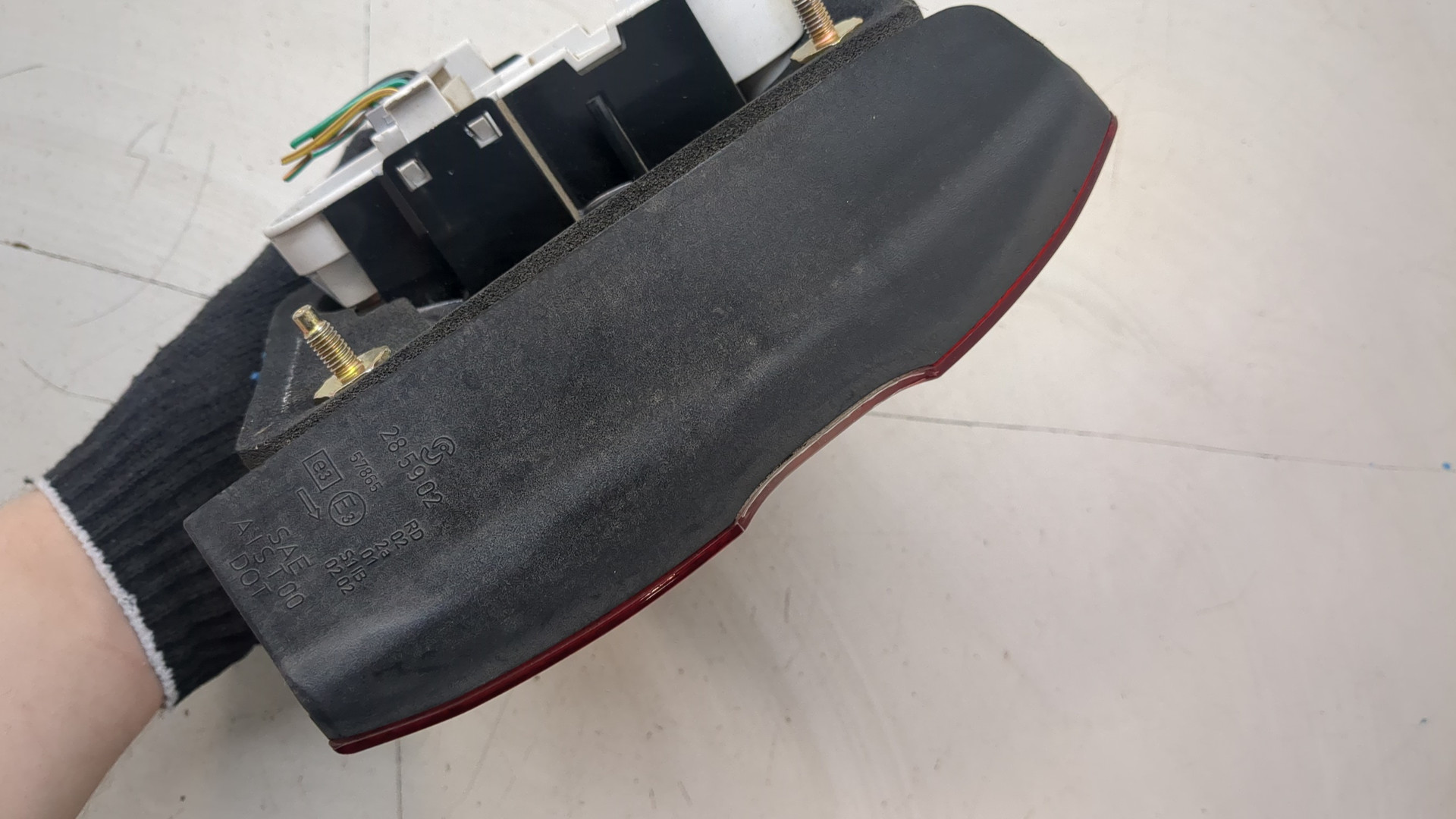 Фонарь задний правый