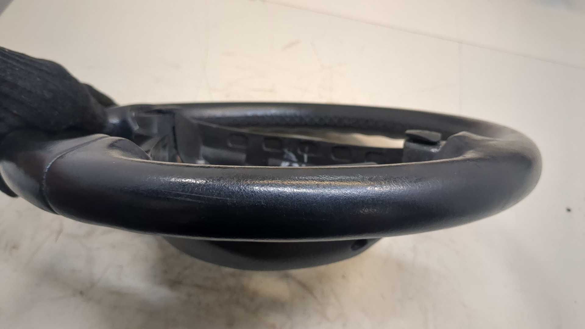 Рулевое колесо (руль)