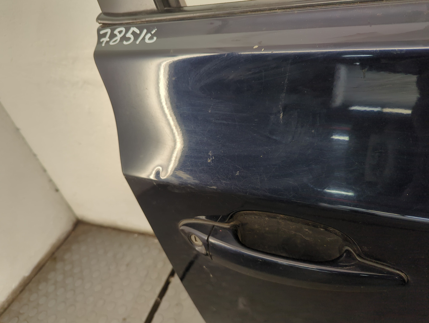 Дверь передняя правая