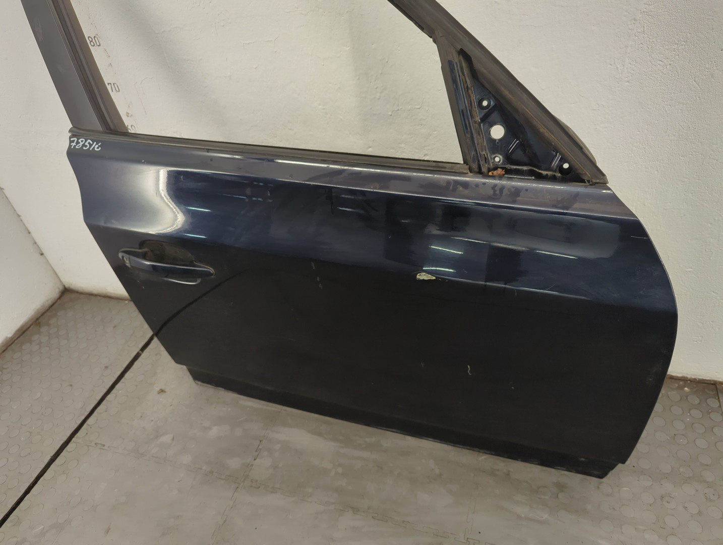 Дверь передняя правая