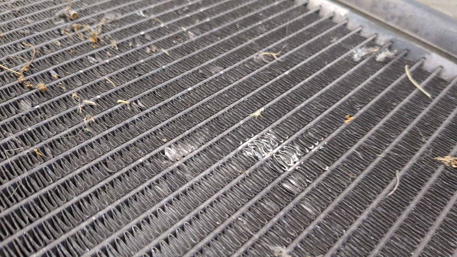 Радиатор кондиционера / конденсер