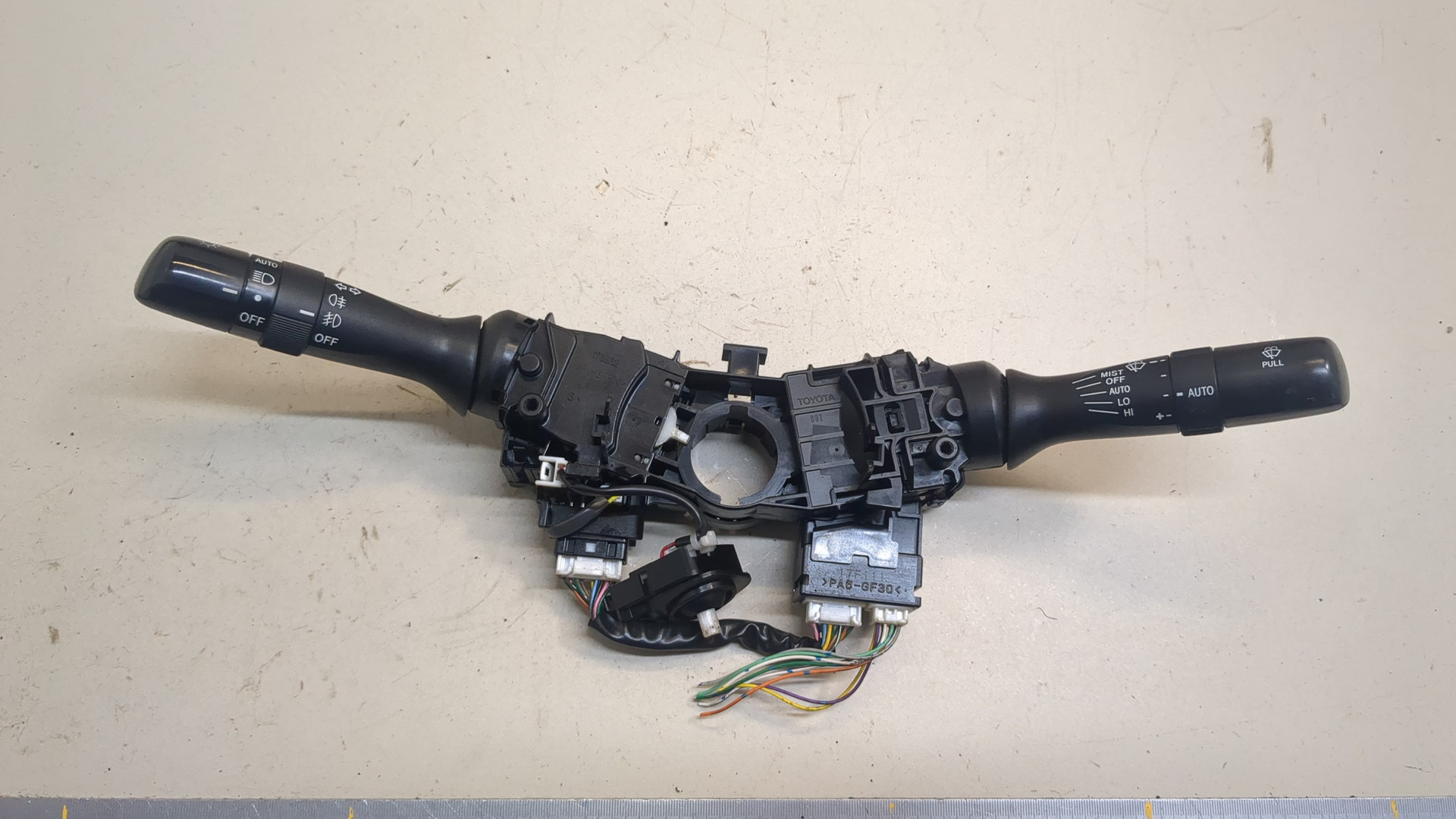 Переключатель подрулевой