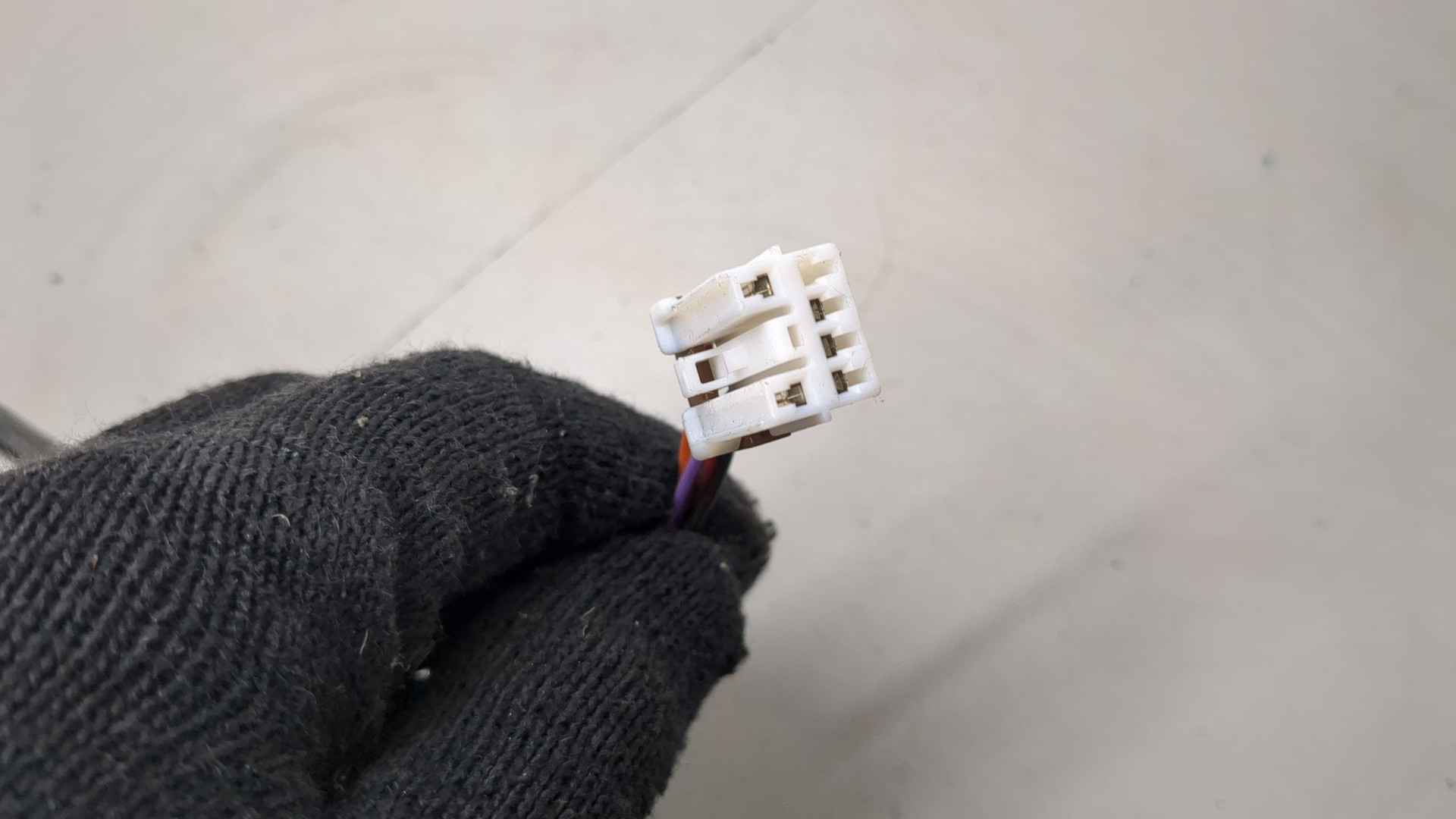 Зеркало правое электрическое