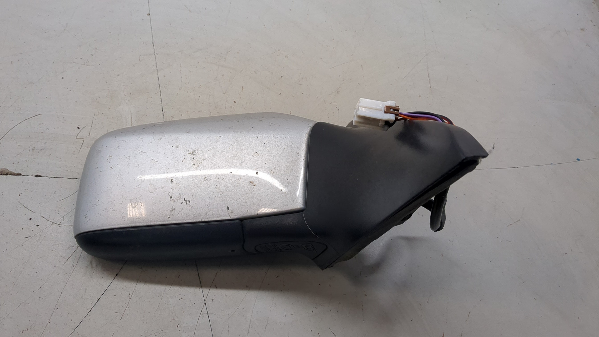 Зеркало правое электрическое