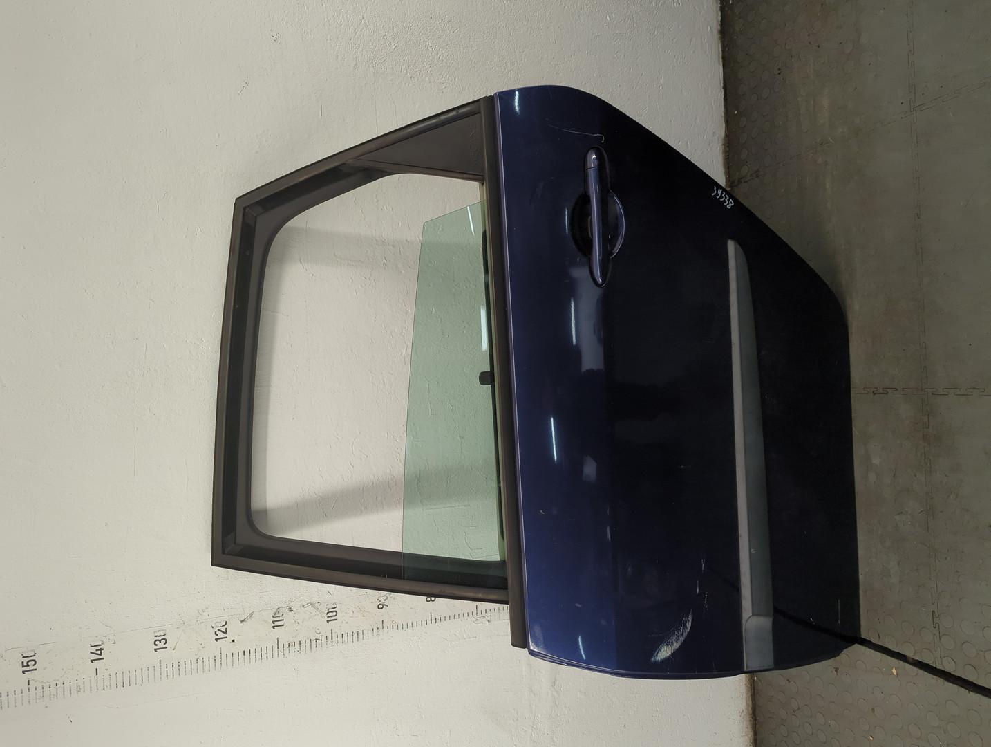 Дверь задняя левая