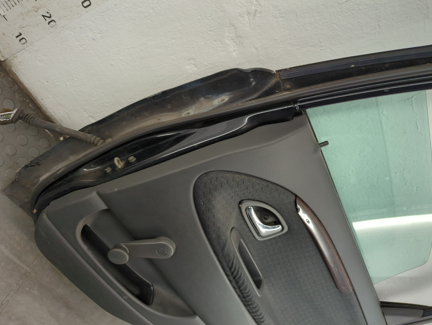 Дверь задняя правая