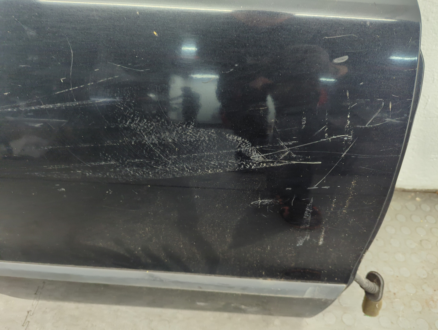 Дверь задняя правая