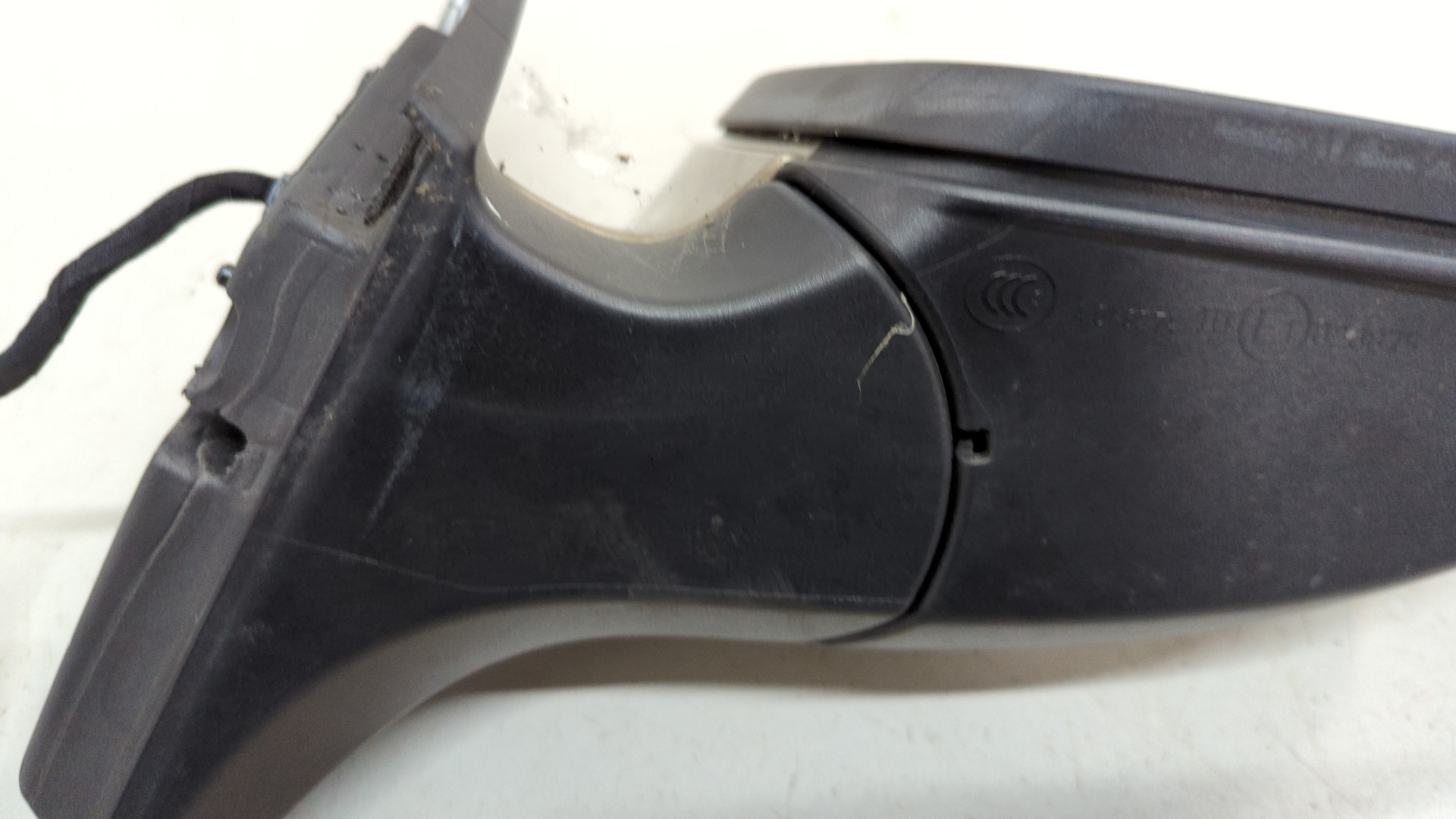 Зеркало правое электрическое